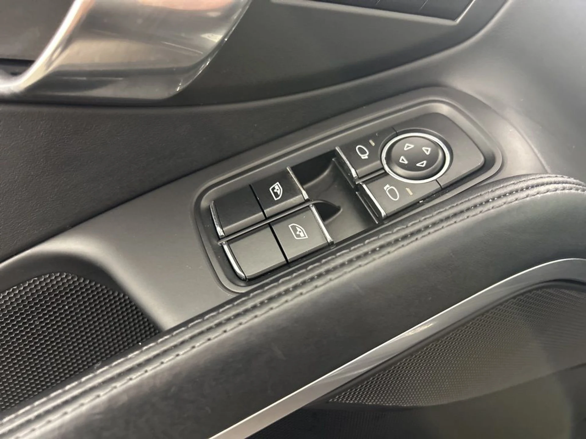 mph025_2034845647_6e460895ddf721b90a86f69eec908804_d1e375b761