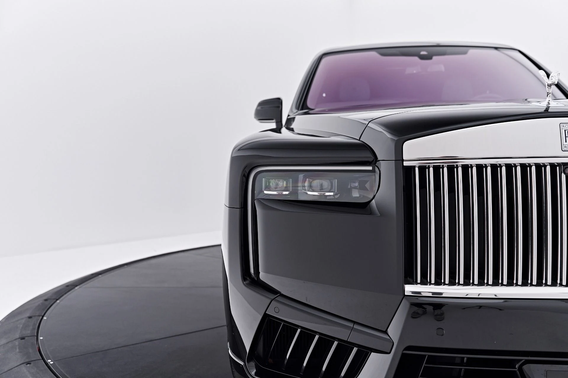 mph025_2040044863_Used_2025_Rolls_Royce_Cullinan_1786122775_cd77844beb
