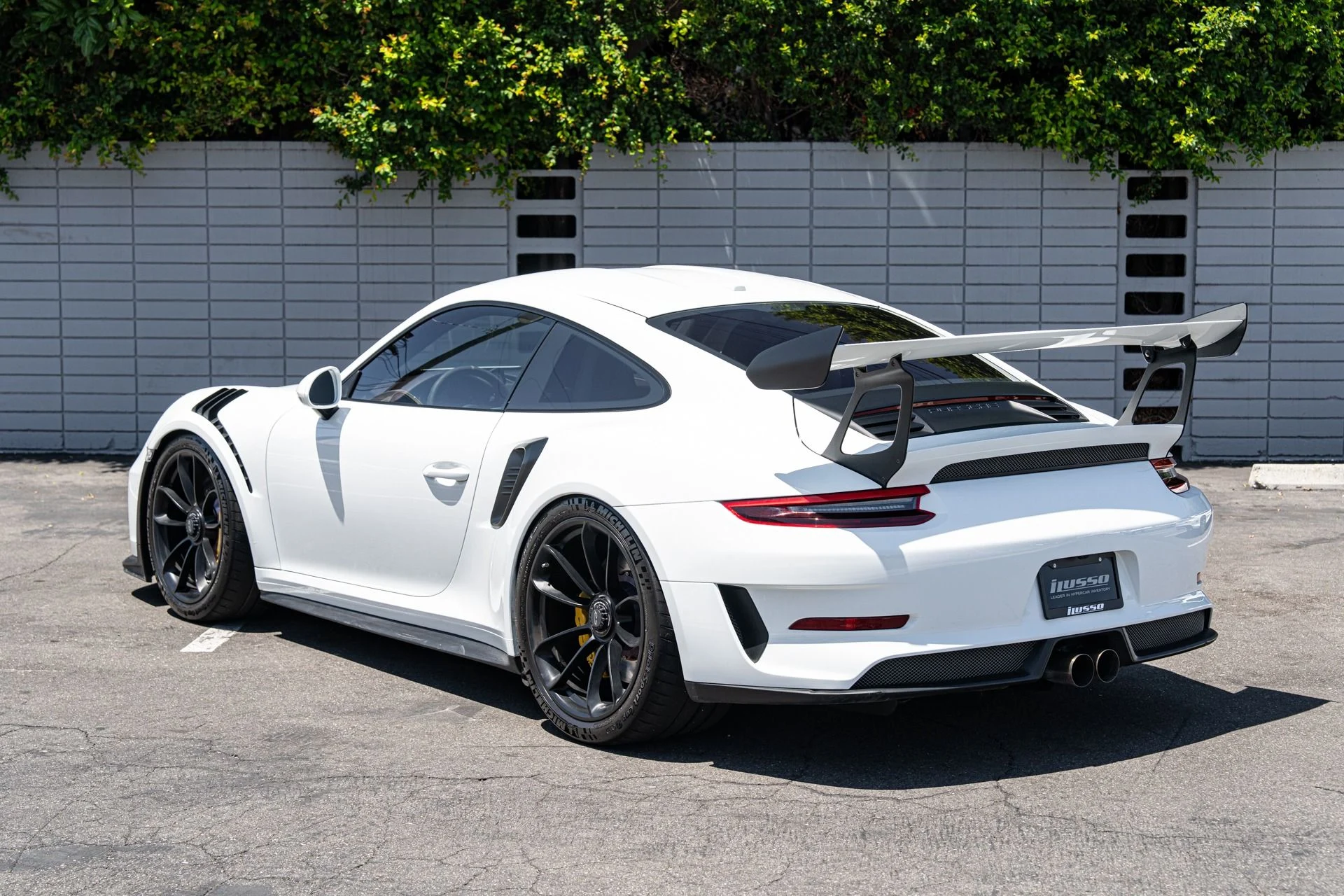 mph025_2040328383_Used_2019_Porsche_911_GT_3_RS_1754072608_566afb8d38
