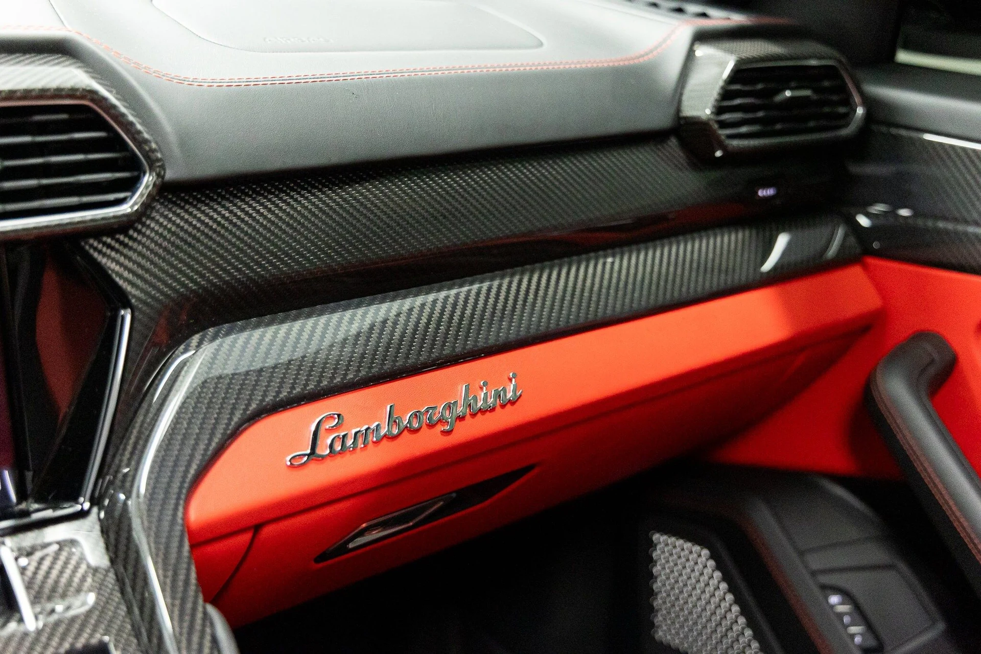 mph025_2042835262_ee8dc2838c1dc0143c05cd42bf0edfa6x_77b181c5b8