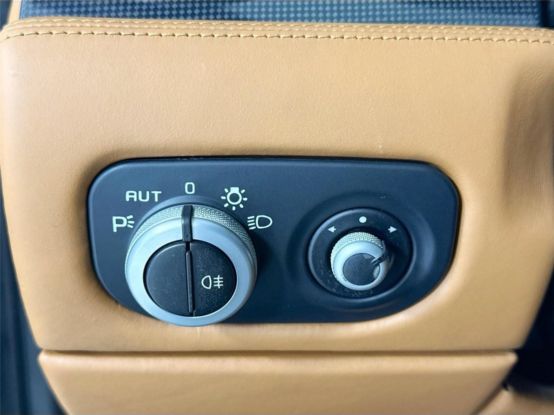 mph025_2043560363_ccc7c1fdaeafbec4db28935bfc00554e_5c8a6aeeab