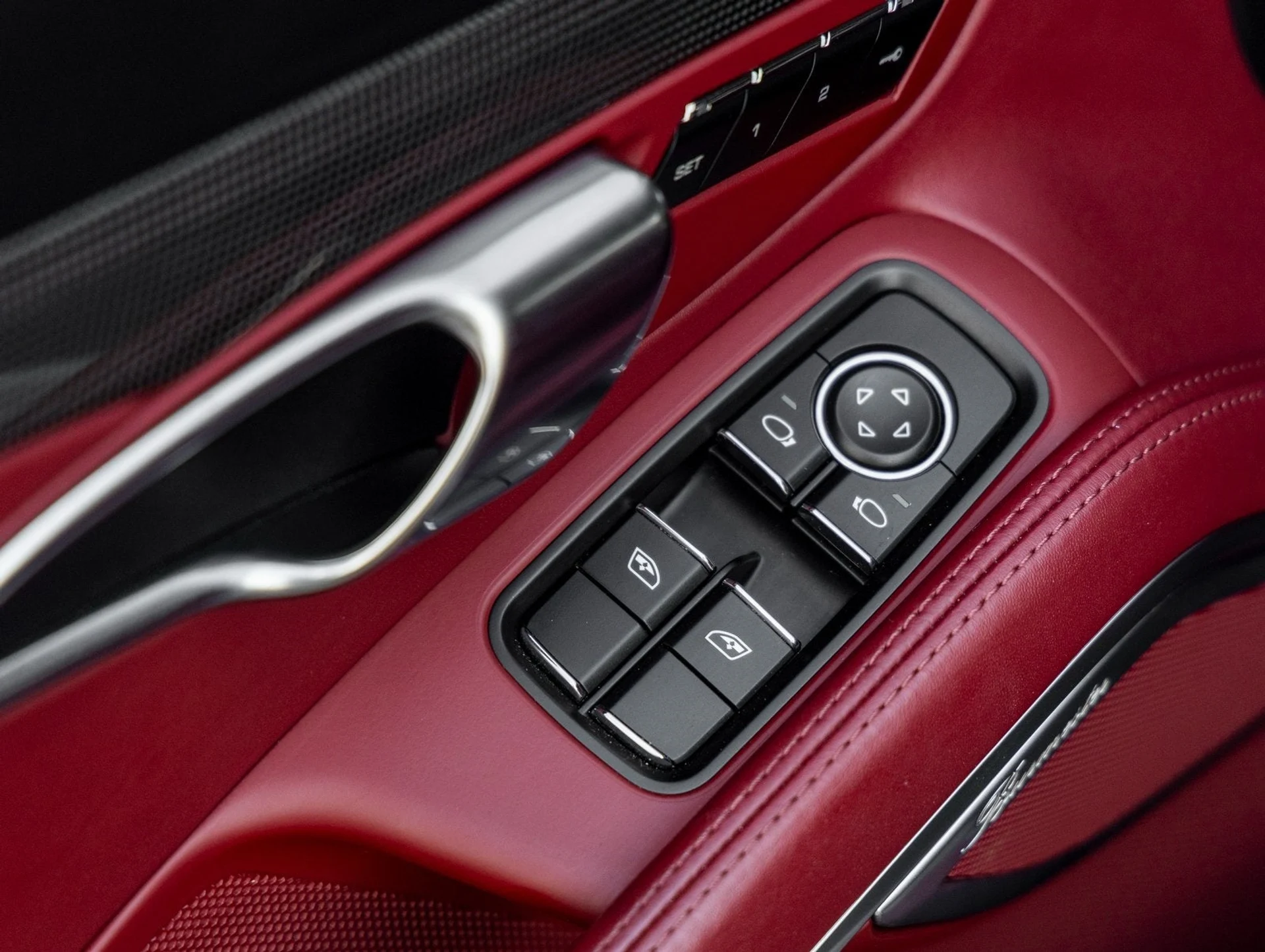 mph025_2044369076_26_e5f00d9ee2