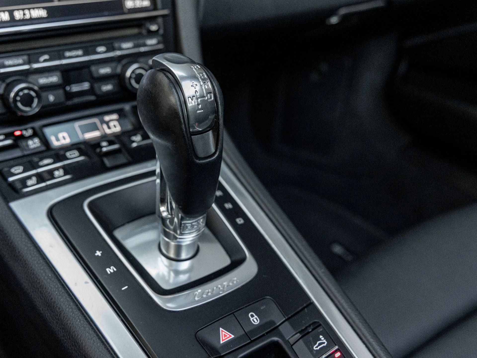 mph025_2045311457_26_d959b8bed7