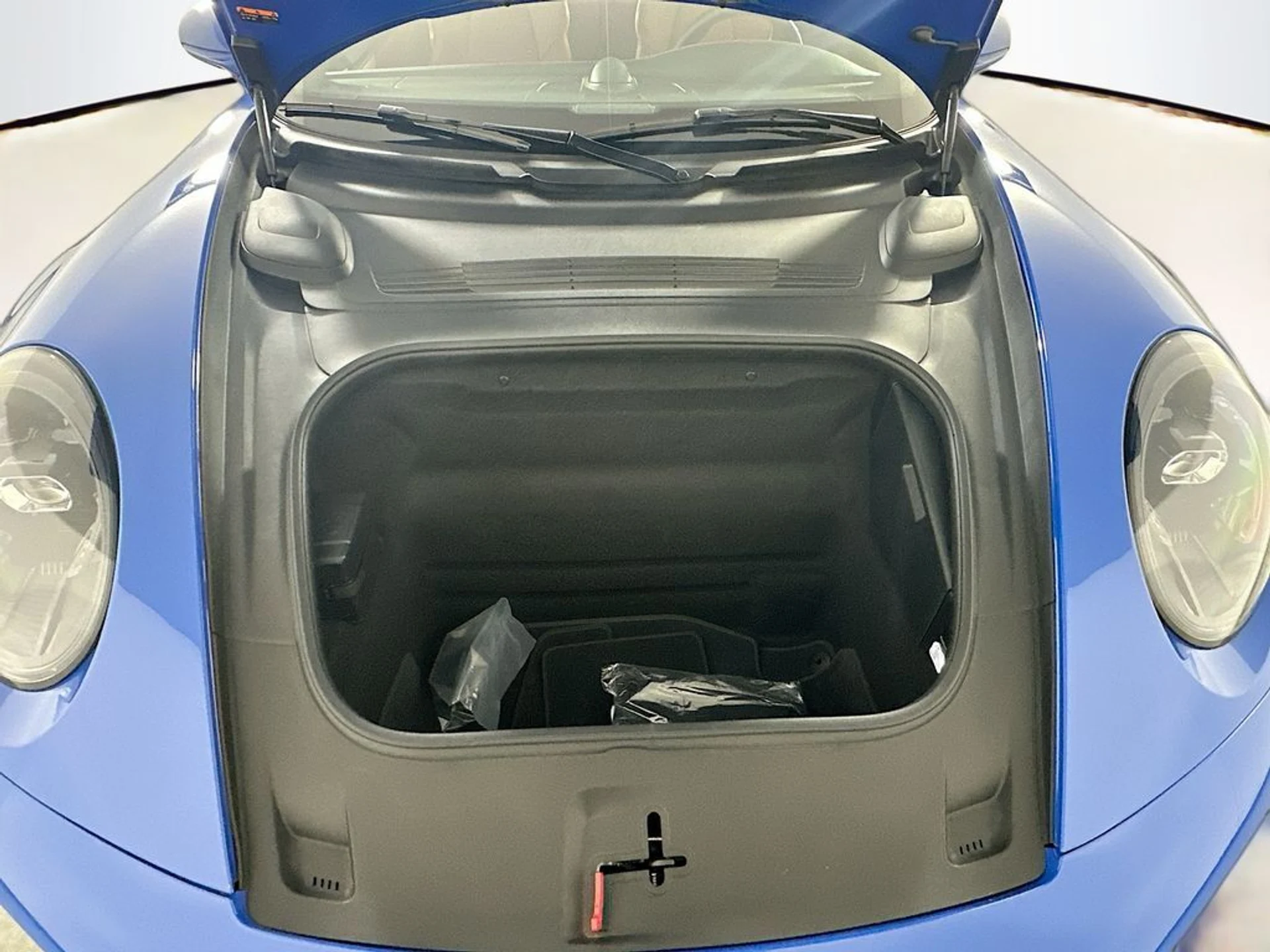 mph025_2046368334_08bf60c12f068779f05a8af3544beb47x_f42129f74a