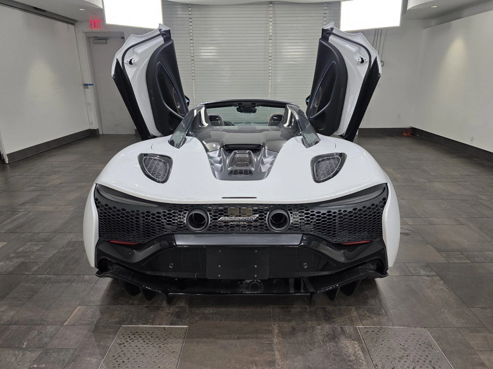 mph025_2055448612_6137c6cbca4033270e5e467ed8636380_9654108ebd