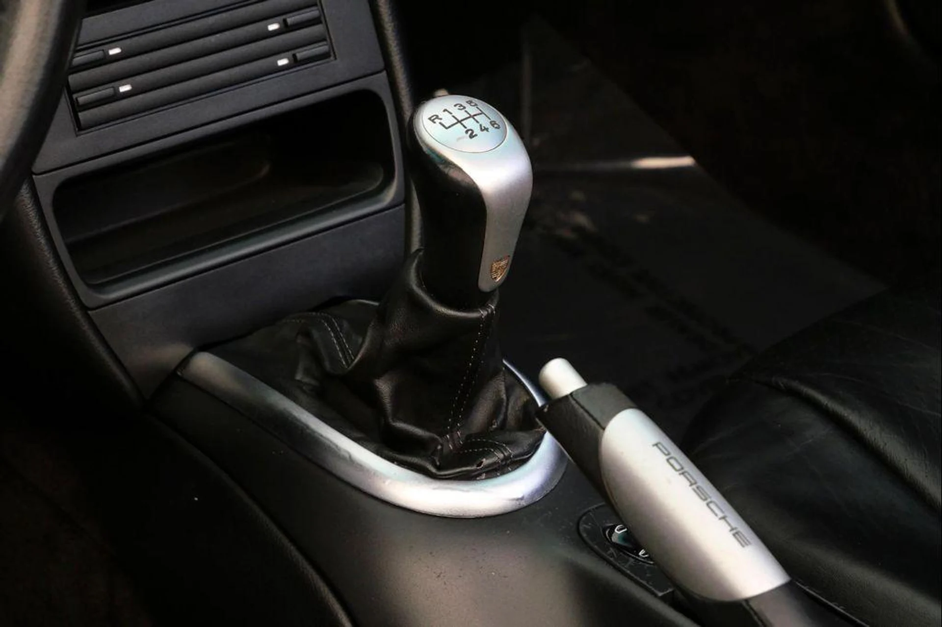 mph025_206037117_jq_U_P_Vi_Z0_A_Xj_Ogi_Xfeez_P_Gma6_UY_2b5c1f3ac8