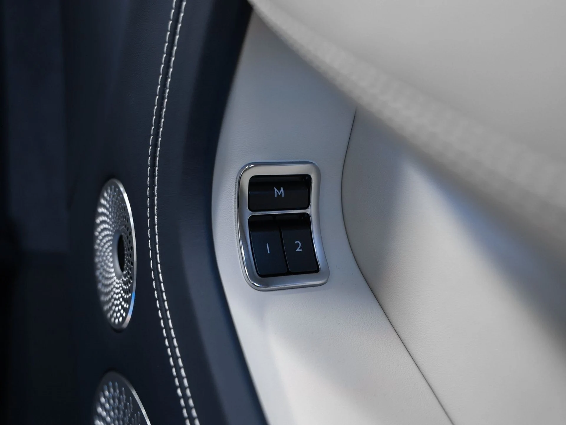 mph025_206207531_26_56e43585bf