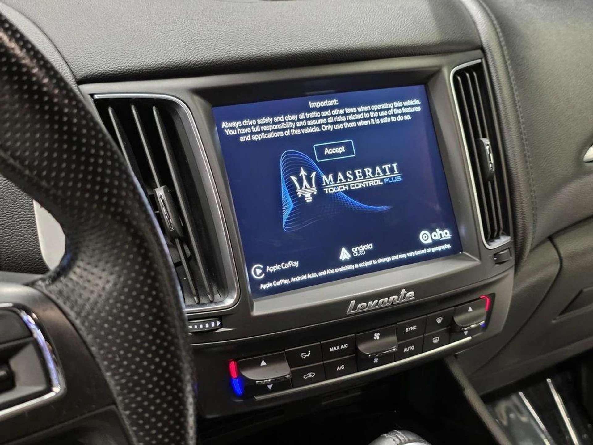 mph025_2067387497_e_PAOPY_0m9_A4kjl_Ni0_Qlc4f_Unx0_613ed04a19