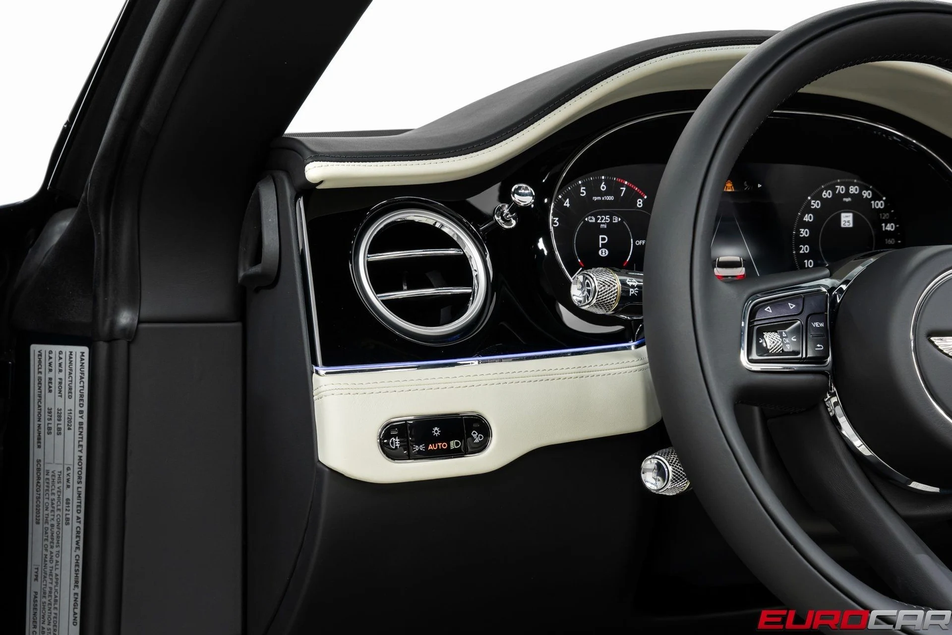 mph025_2071303513_image_26_a6fb3d3fc1