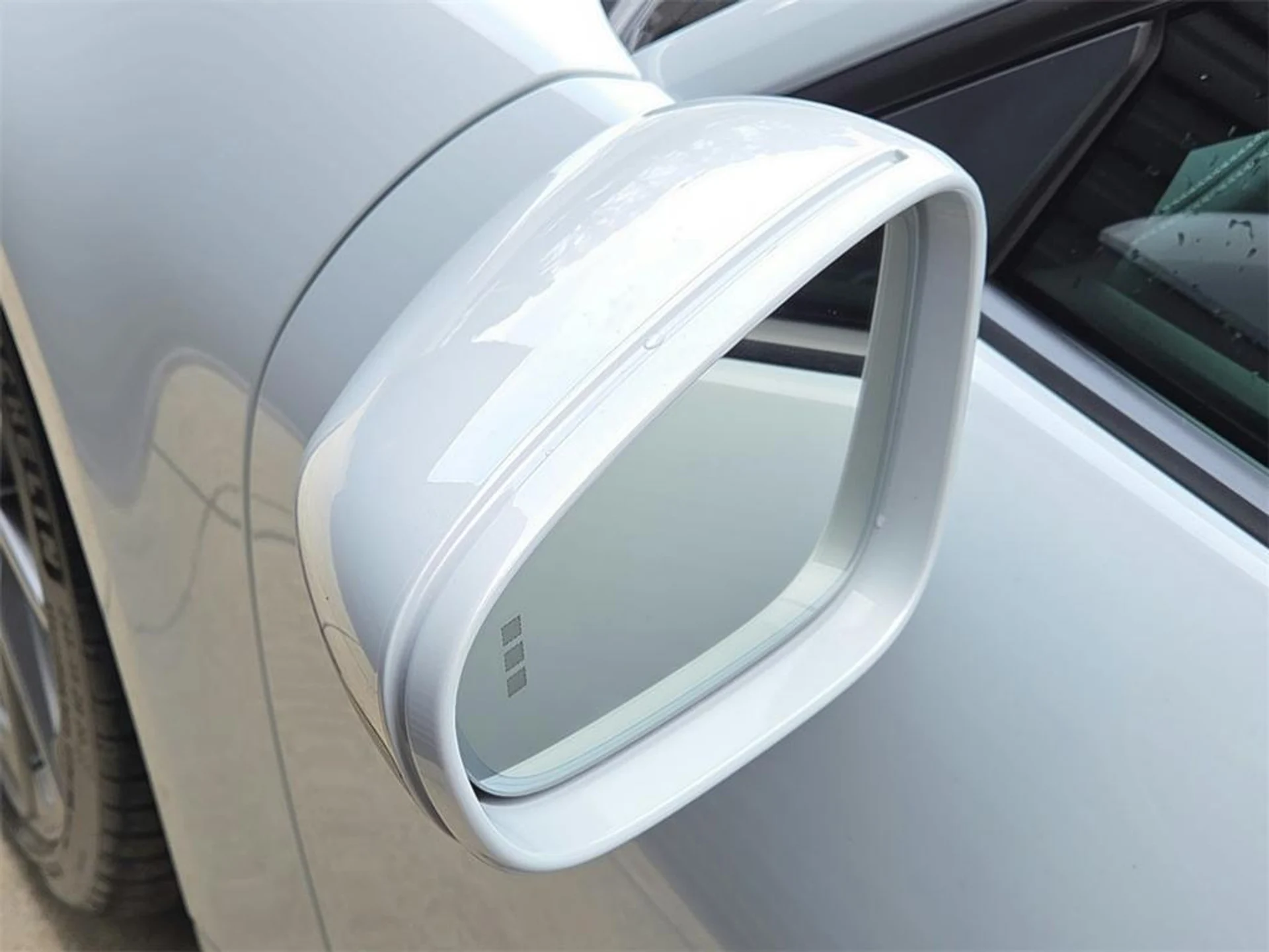 mph025_2073423738_q_Dbpanu7yq_Lz_A_Ot2ym06pc_D_As_Ps_214e175ea5