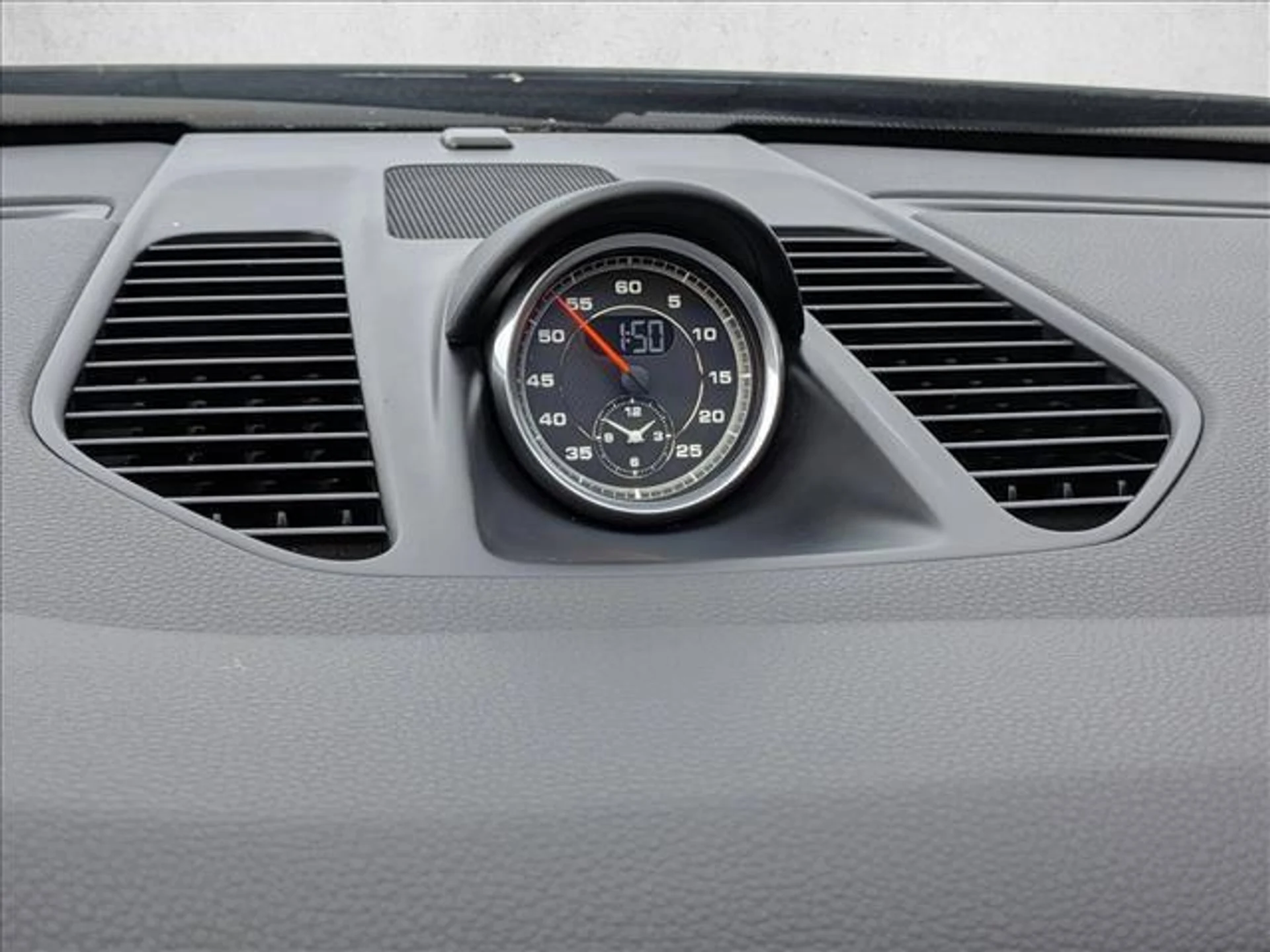 mph025_2083326943_ph7z_A2_Rw_Im_Jp_VNPU_8h_JERKA_Titc_26f06f4a09