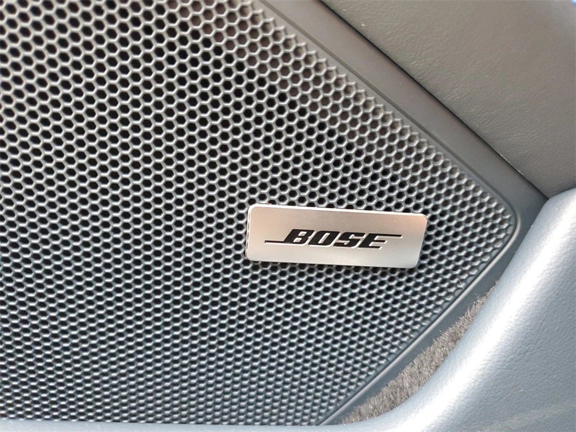 mph025_2085280732_26_0cf3552e62