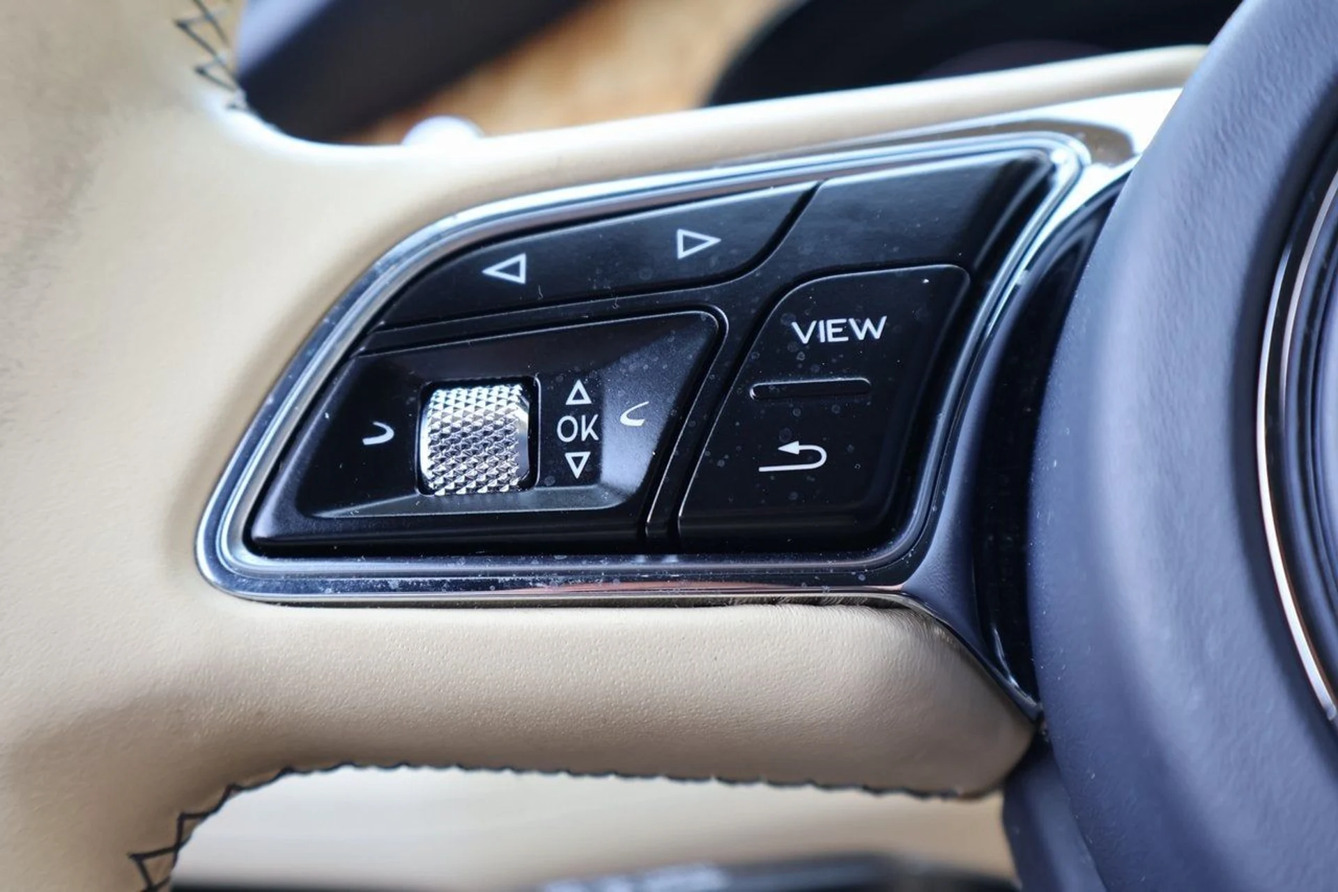 mph025_2091323196_26_88ff59903f