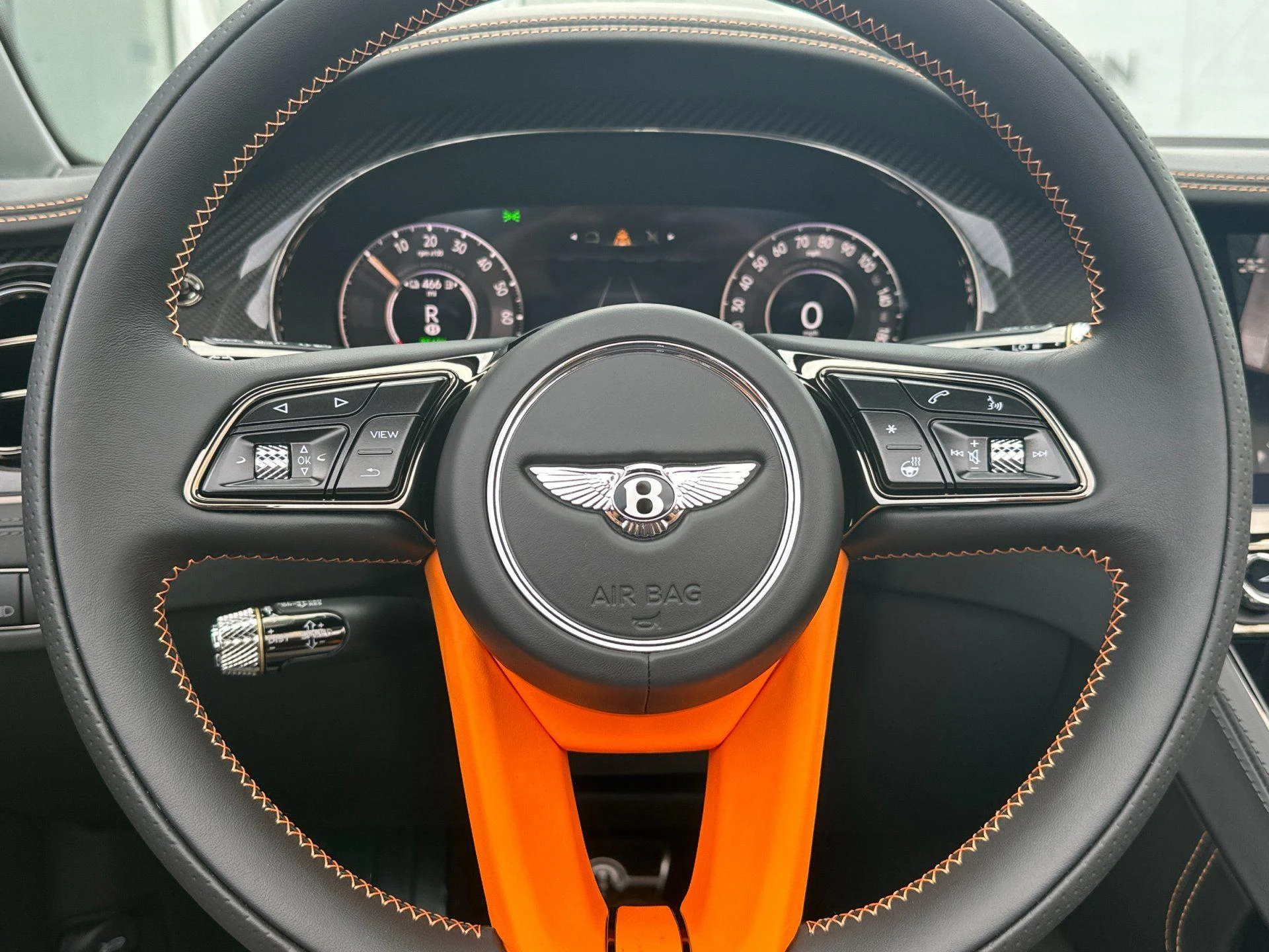 mph025_2091968985_New_2026_Bentley_Continental_GTC_1772012898_c38111611e