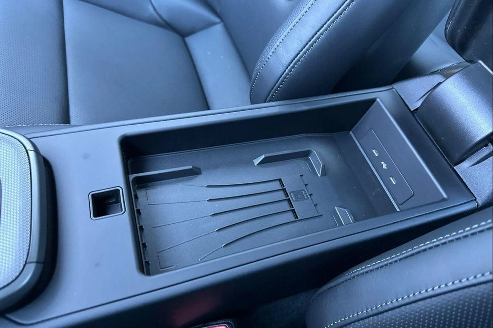 mph025_2092762036_Ew_N_alhi3n5_T_Rnz_VK_Vvvf1_FP_E4_9897764add