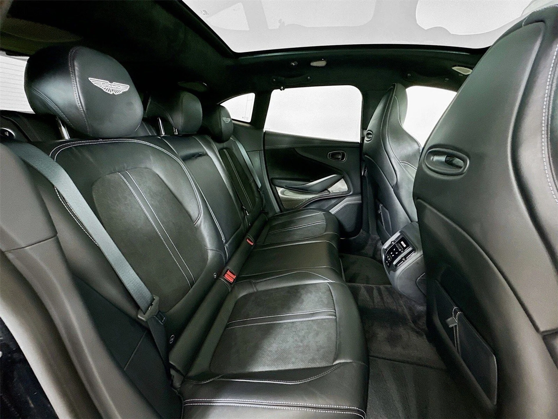 mph025_2097051117_73c2819260a6e43d4fa8815f83bd0dcfx_7cf9c3c124