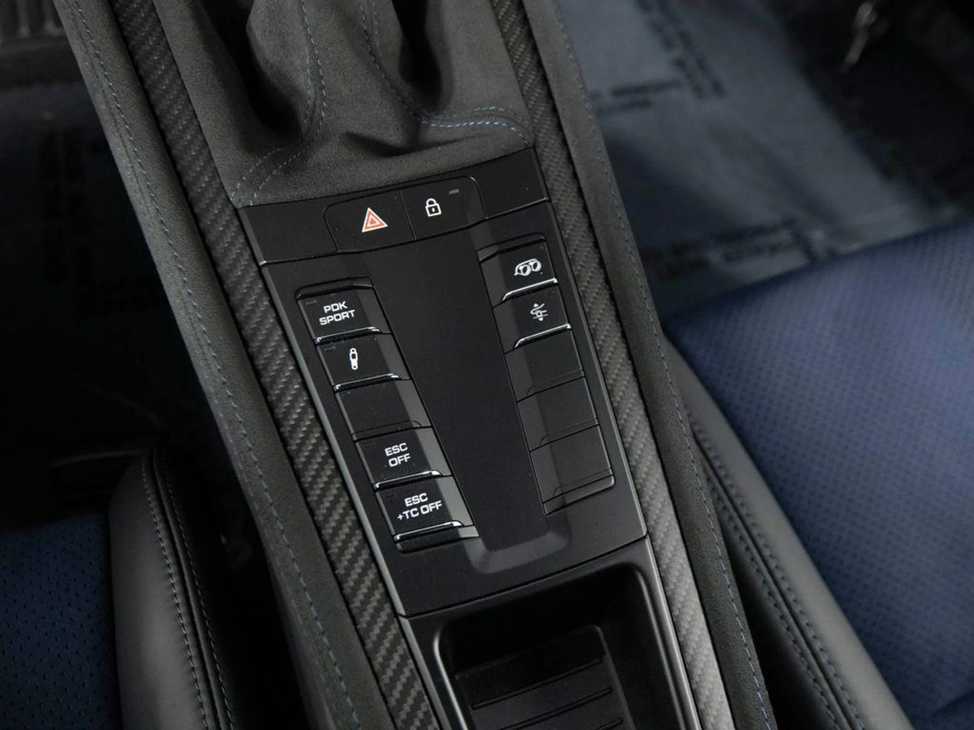 mph025_2099314081_g_VYT_ZA_5w_M_Oy_RUC_Lj_Qz_Kx_V_O_Xi_M_a7ca96cae3