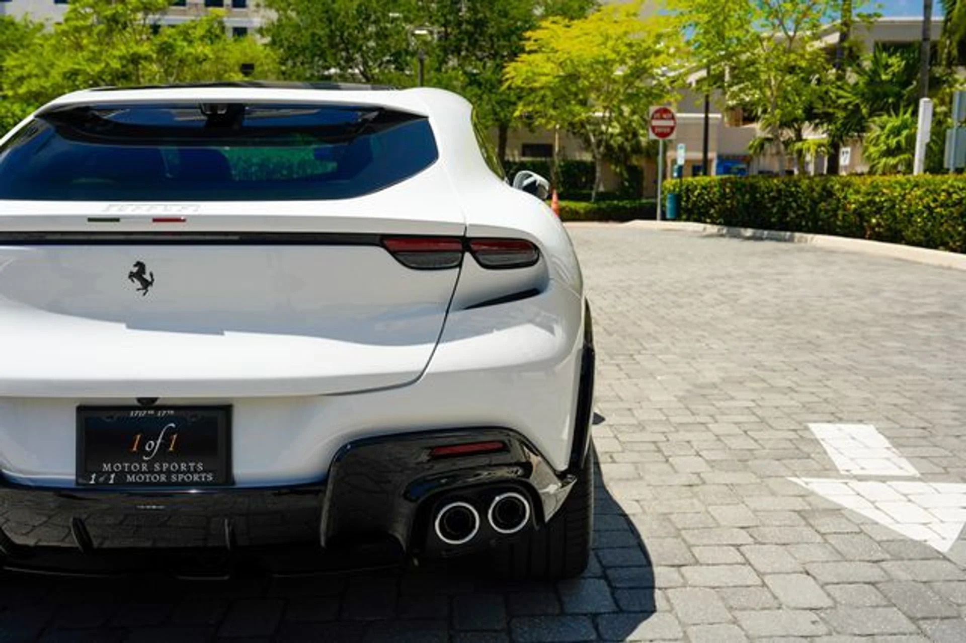 mph025_2100545727_23015679_26_23fb792d98