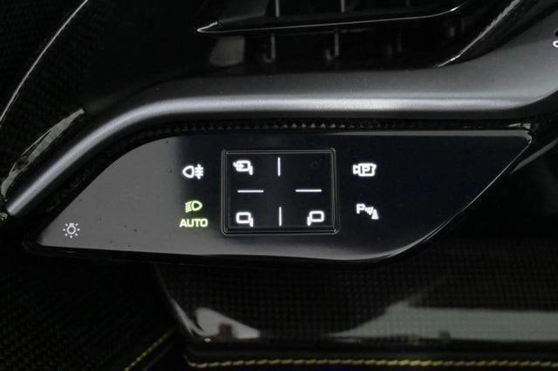 mph025_2102307978_875a2512c7bf47449c77328fe79dcc25_b2d07d998a