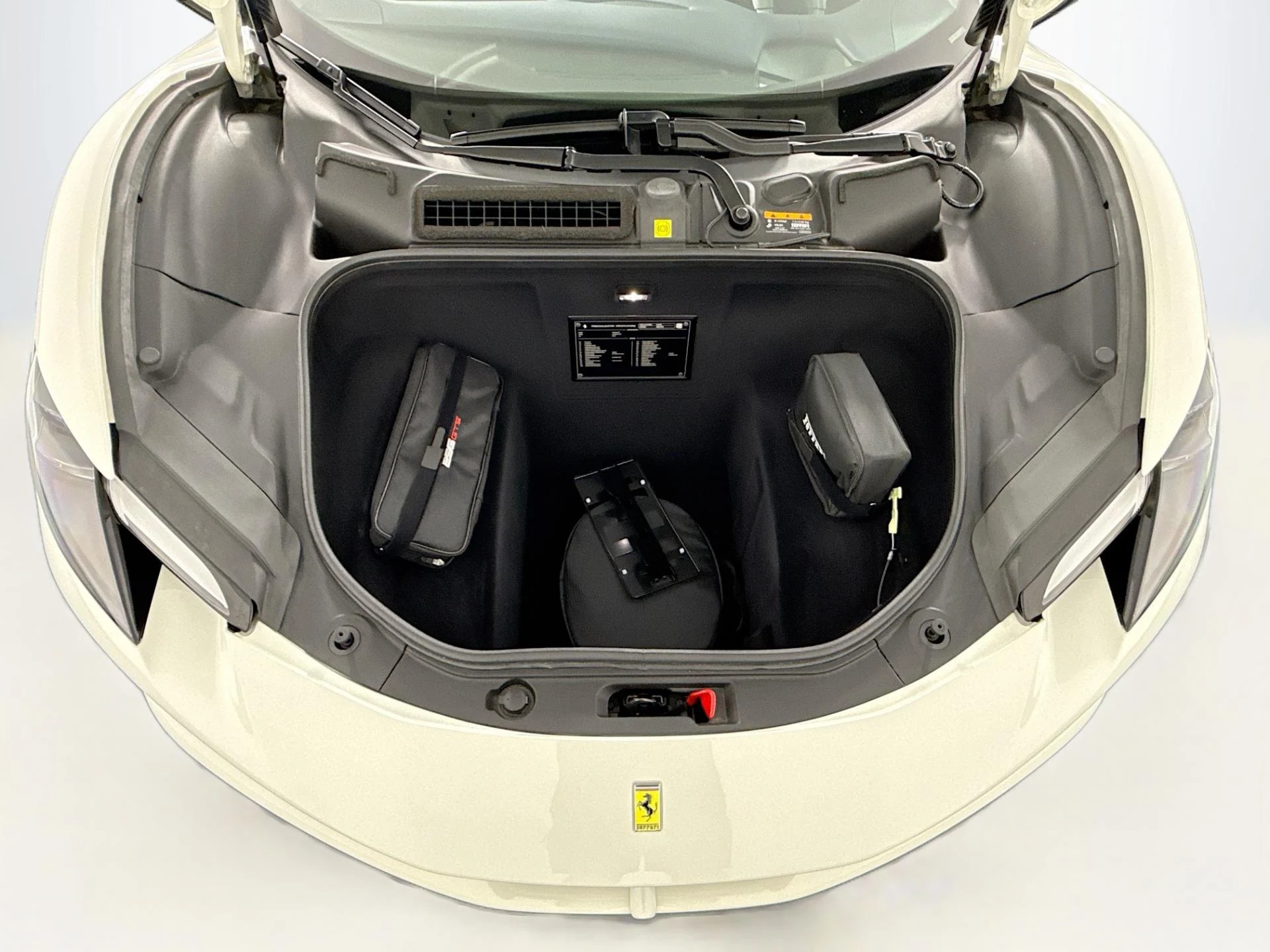 mph025_2104874108_Used_2025_Ferrari_296_GTS_1786124848_563b705f5a