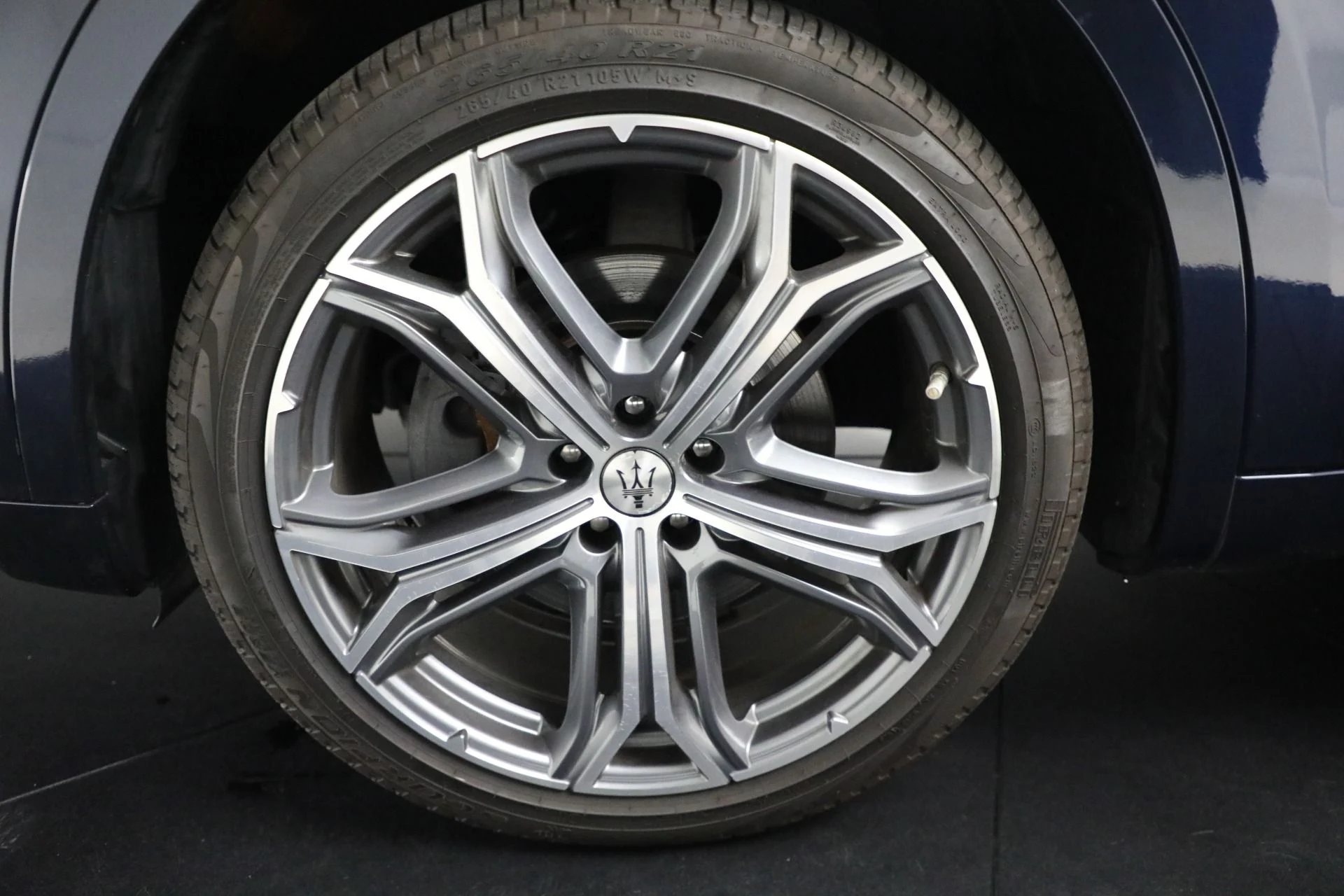 mph025_2106320677_Used_2019_Maserati_Levante_1763071812_dd0d1e3416