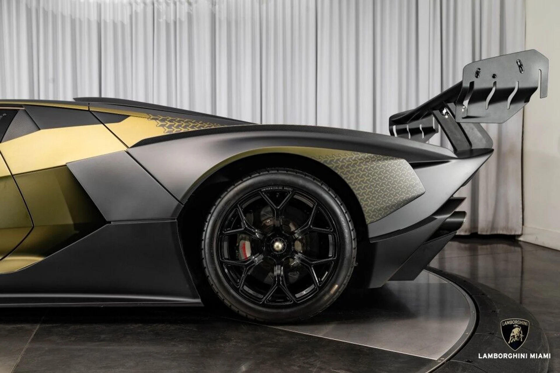 mph025_2110400249_0d3202845e46dfe726e7520717a18190_0378021623