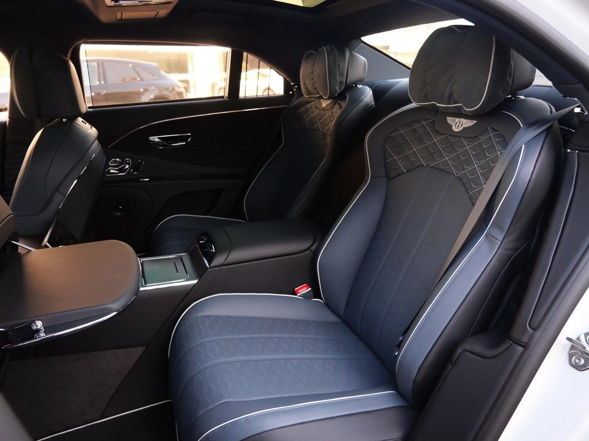 mph025_2115335961_8e0cfe888e809be074da1dac492d80b1x_2f563ea770