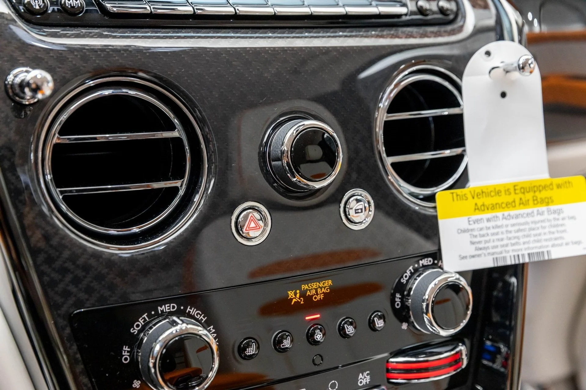 mph025_2121476810_26_7a8fe0e5de