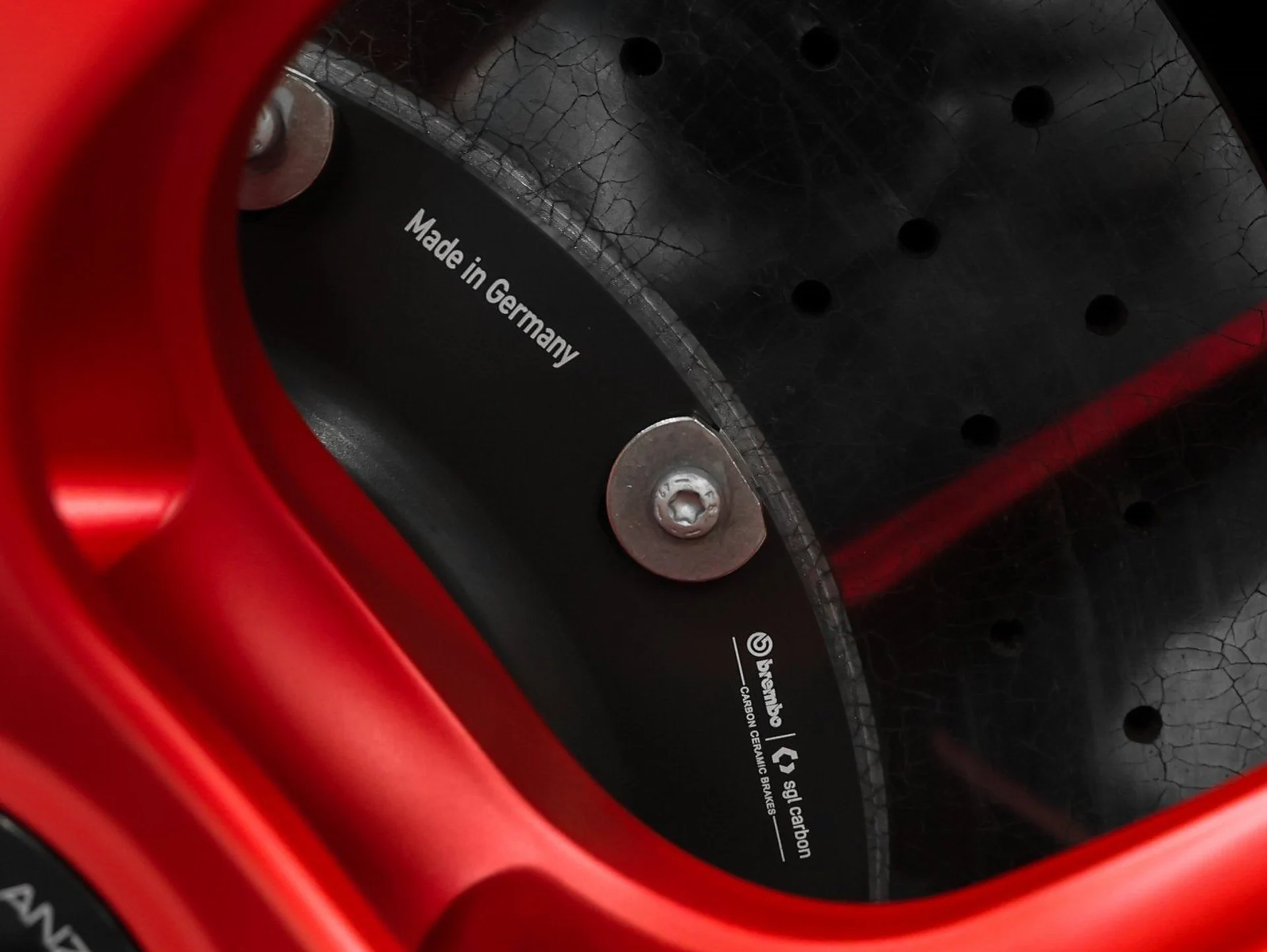 mph025_2135293312_26_6b00963198