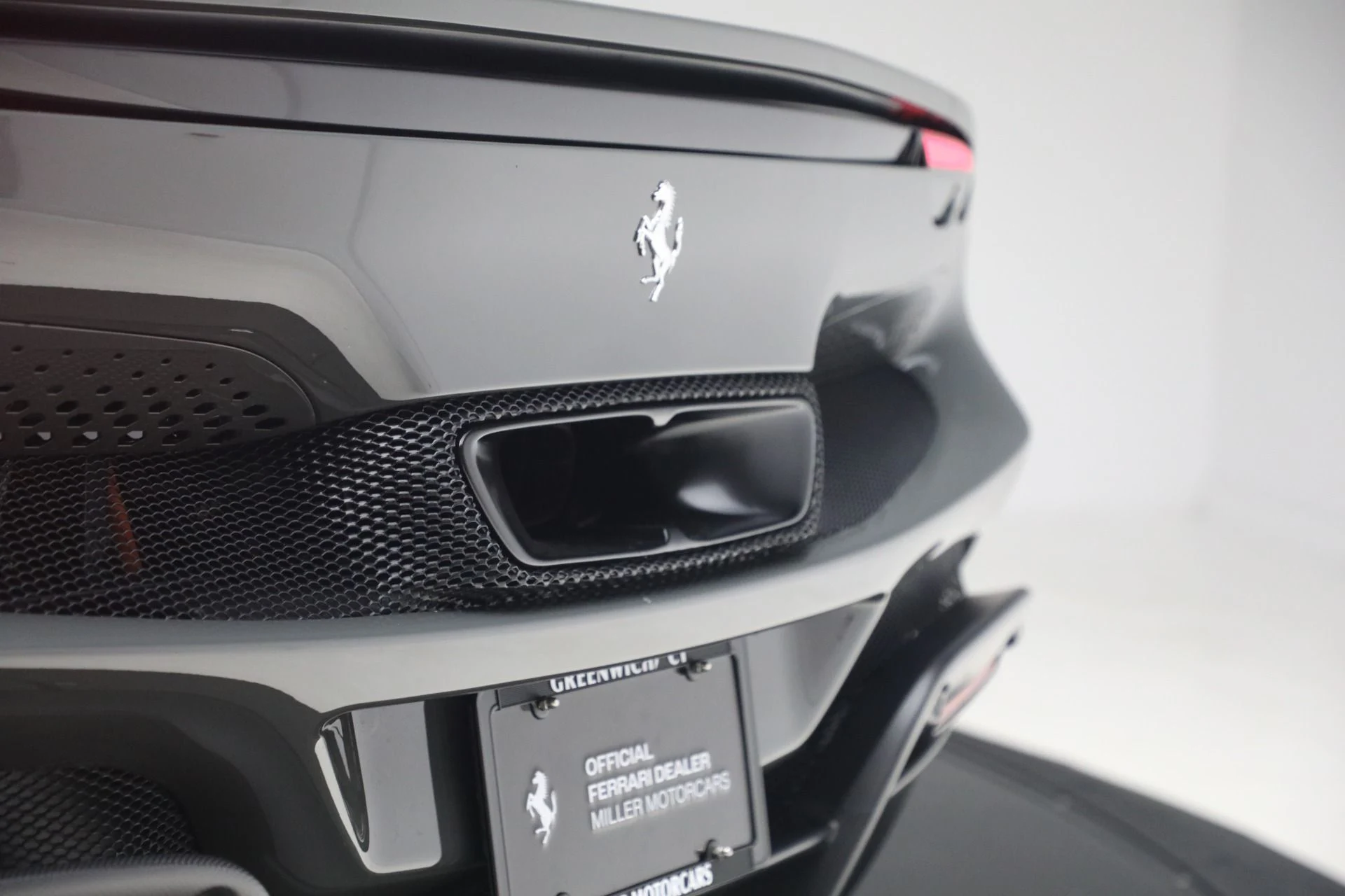 mph025_213851171_Used_2023_Ferrari_296_GTS_1776284808_0e49944e01