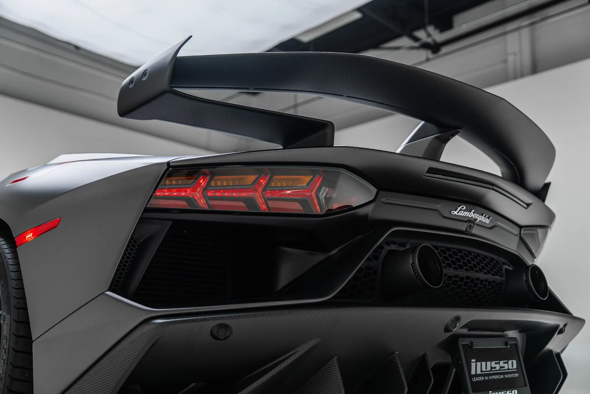 mph025_2138933411_Used_2020_Lamborghini_Aventador_LP_770_4_SVJ_1780965702_ca245a6f52