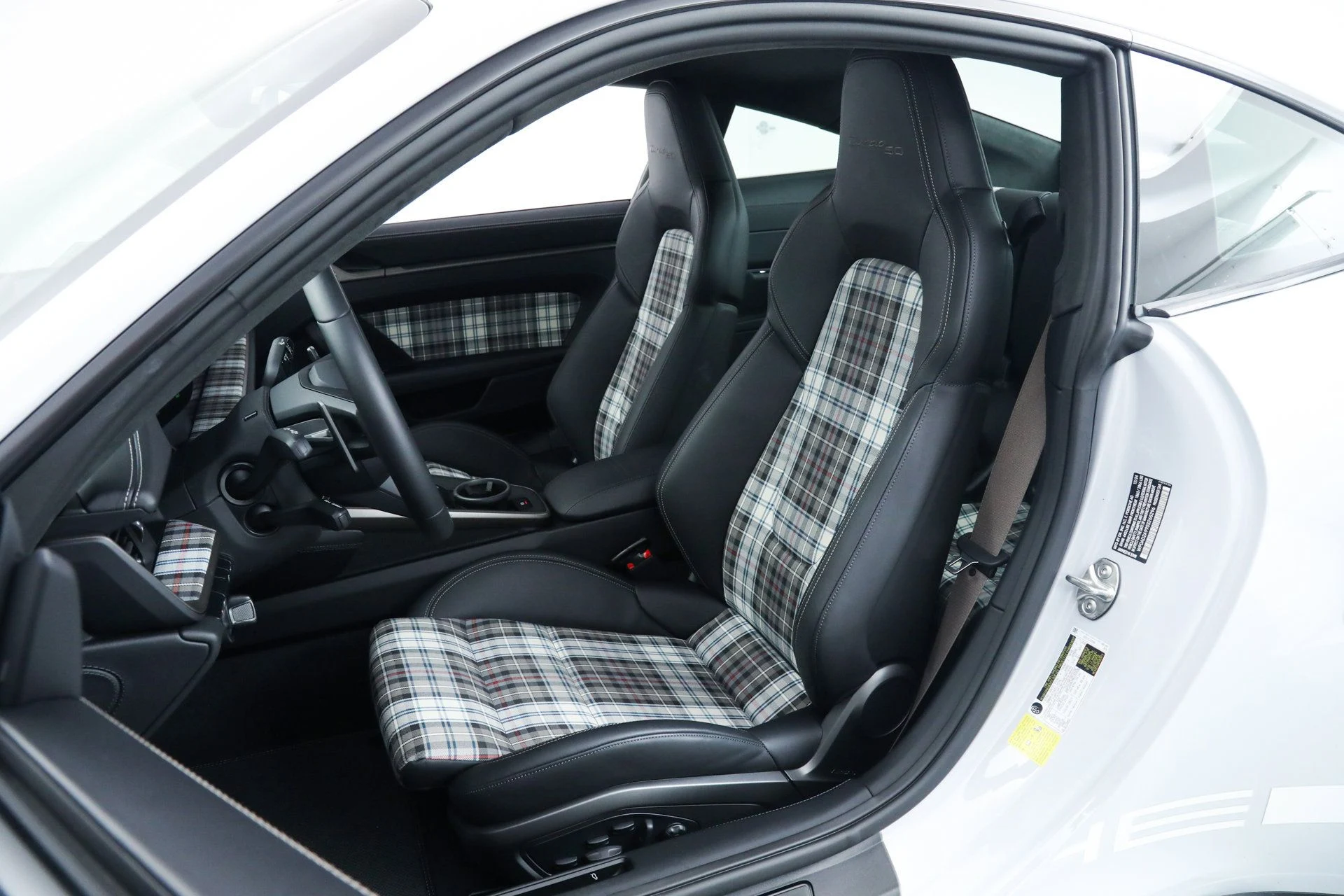 mph025_2139888110_334e823500b3482d328ef89e511b9ff1_c8485dfe74