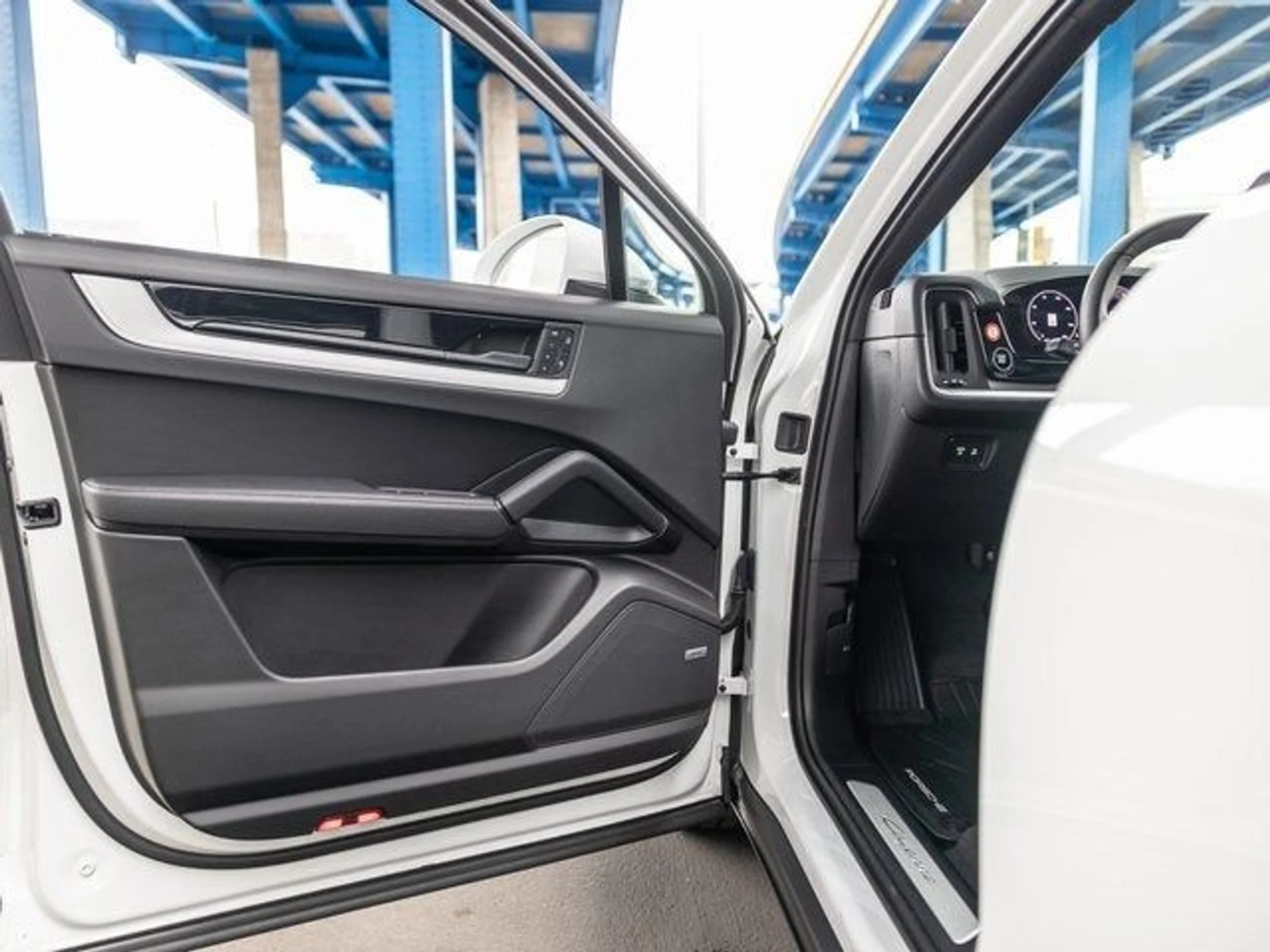 mph025_2146211005_26_817a910611