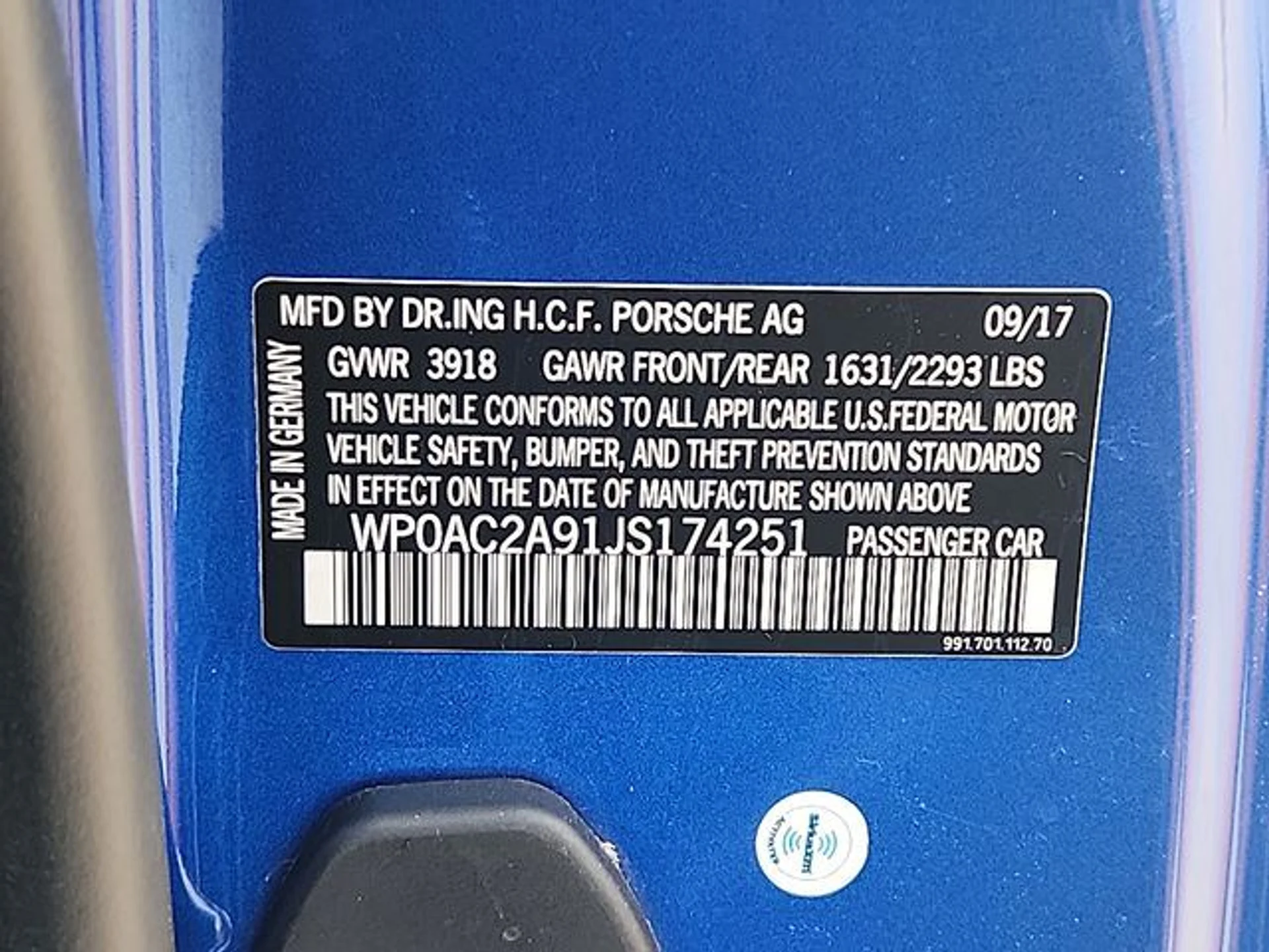 mph025_214720834_184103a8d4a09a25848bb973c760873ax_0c8d30e8d0