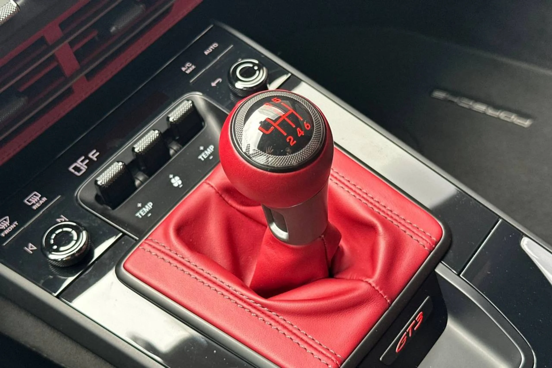 mph025_2147628063_1280_16af506bdf