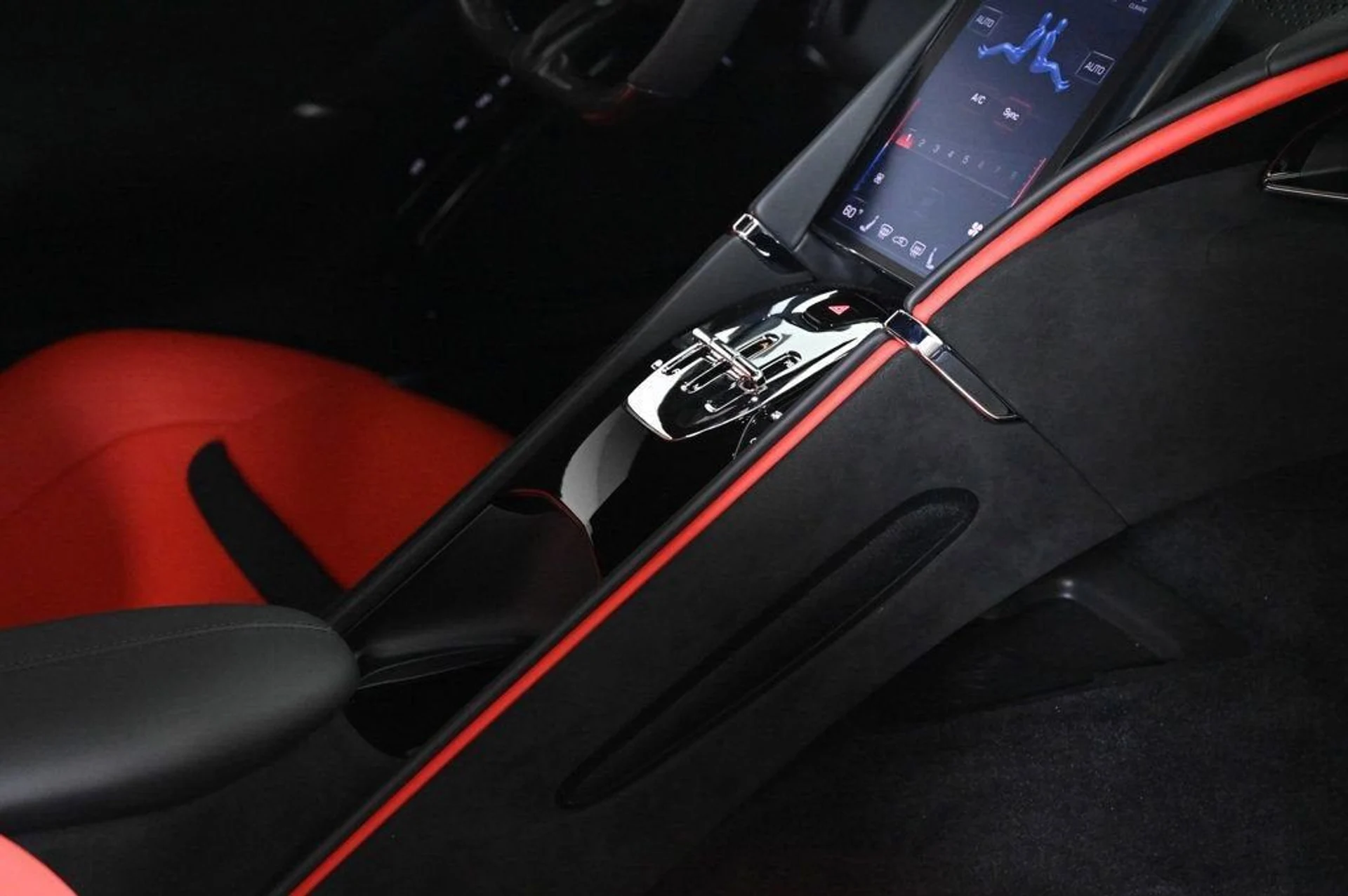 mph025_2156768923_2b96f62d03984b379bce8e5a15a412d7_c33a387021