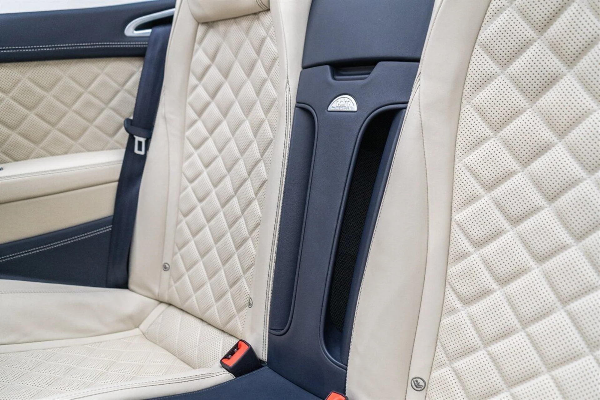 mph025_2168736675_b517d4a51b_1280_f5a97e027d