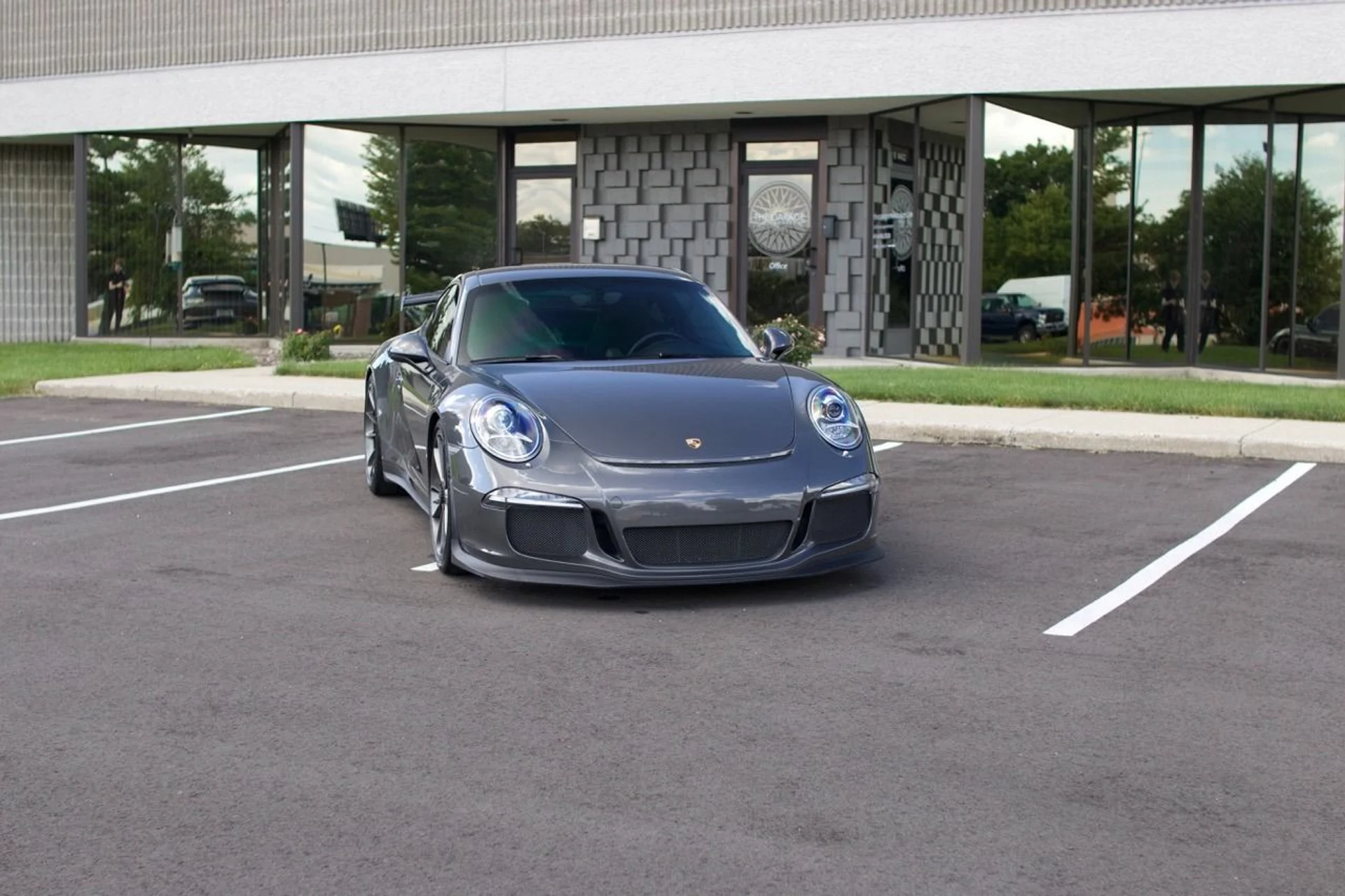 mph025_2170595654_Used_2014_Porsche_911_GT_3_1757358876_3dc62b1766