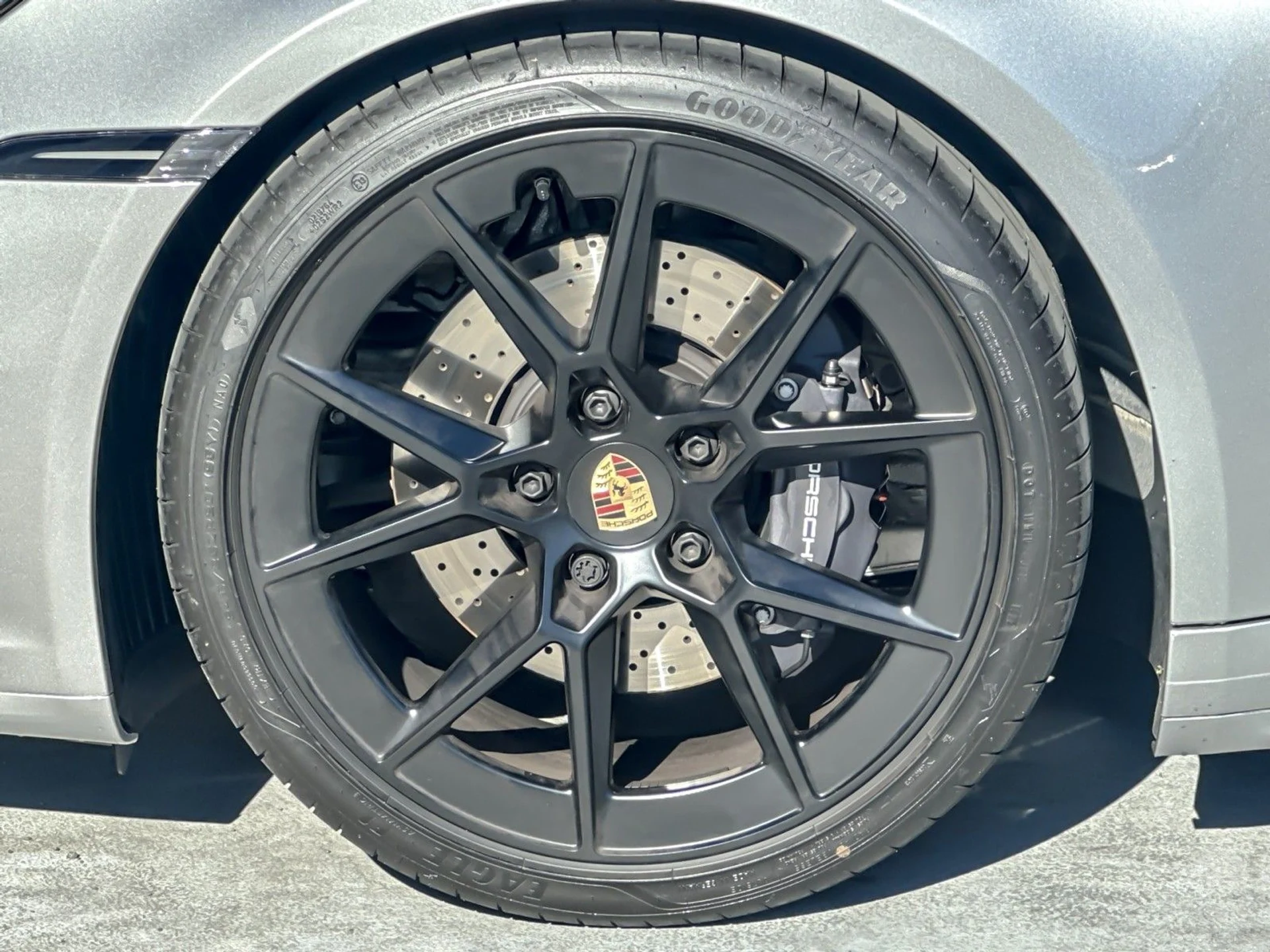 mph025_2172466233_756380f94a19af2ffb88f171b621cdad_b6edfa0d0a