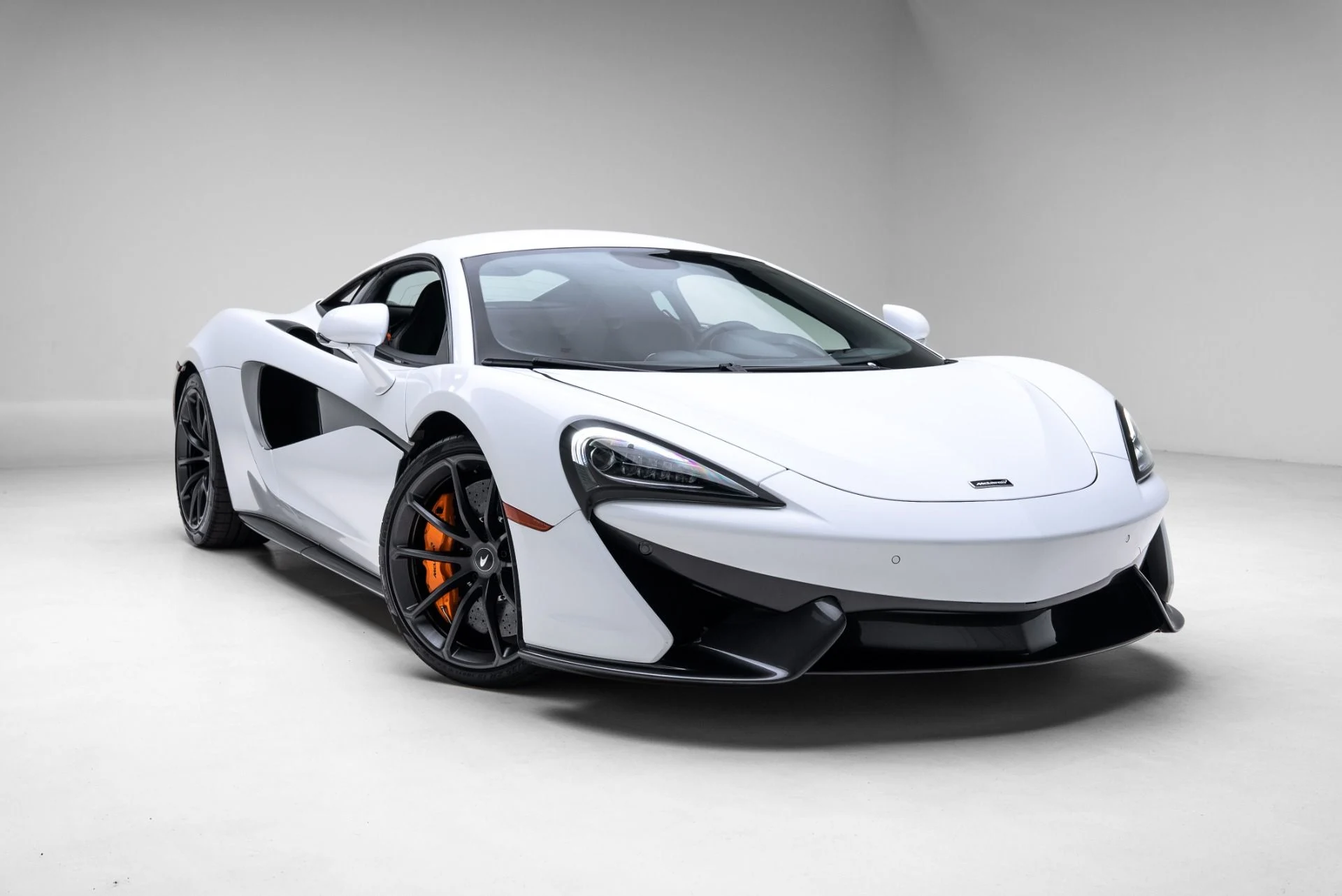 mph025_2176236121_Used_2019_Mc_Laren_570_S_1774648800_9a663bb465