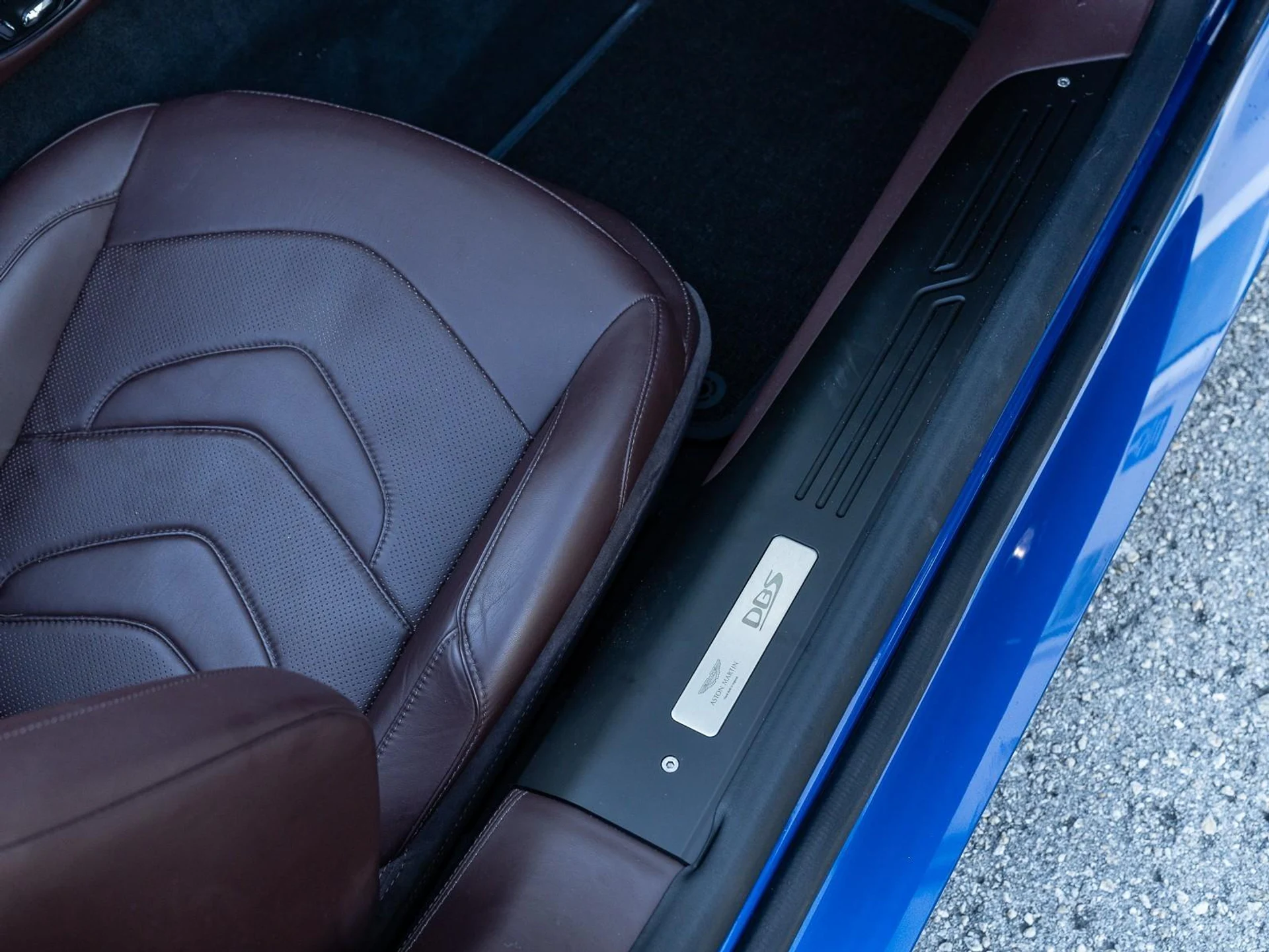 mph025_2176638524_Used_2020_Aston_Martin_DBS_Superleggera_1761685625_29a10d2fd0