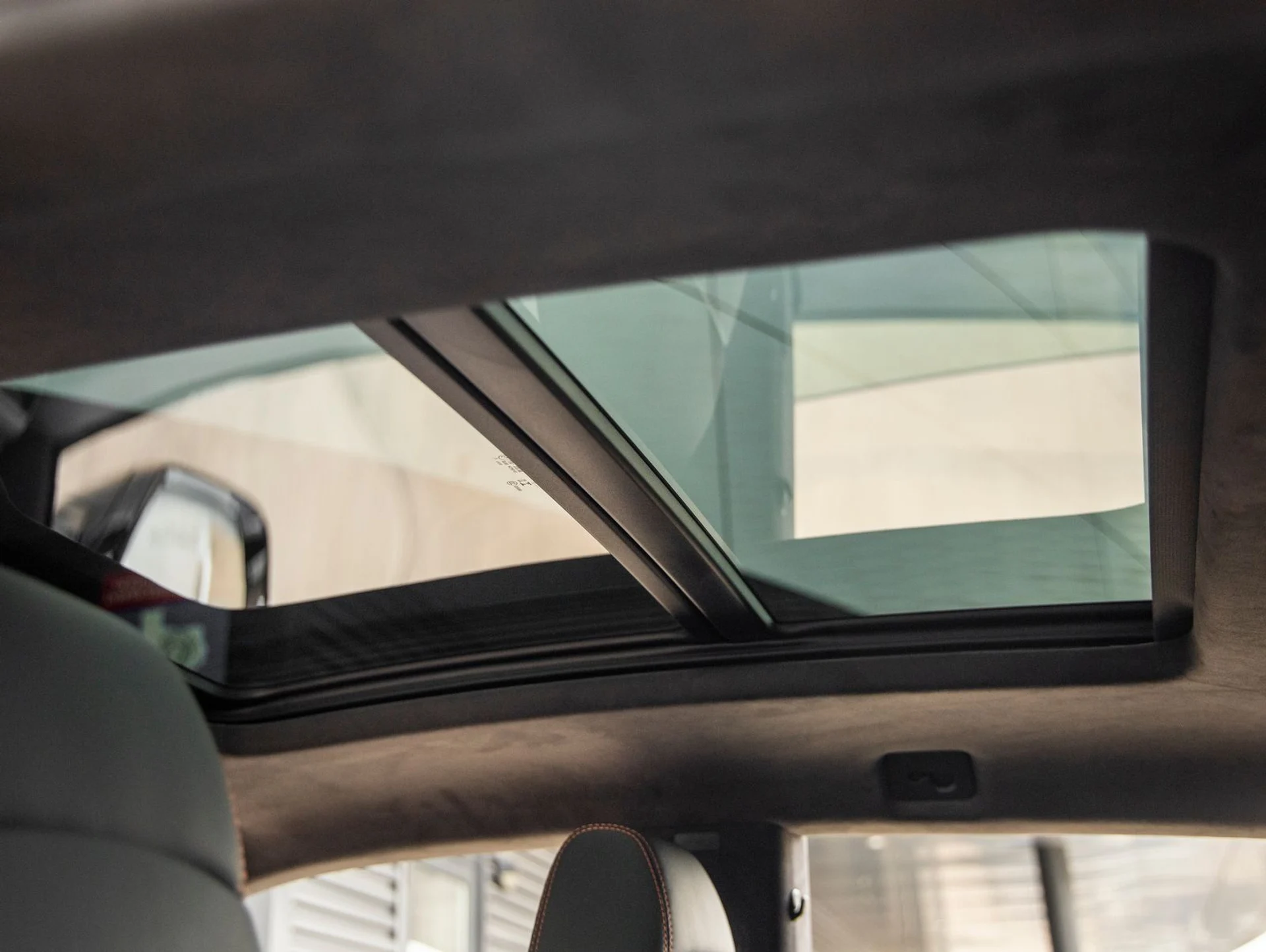 mph025_2176808558_26_d69ffa26d7