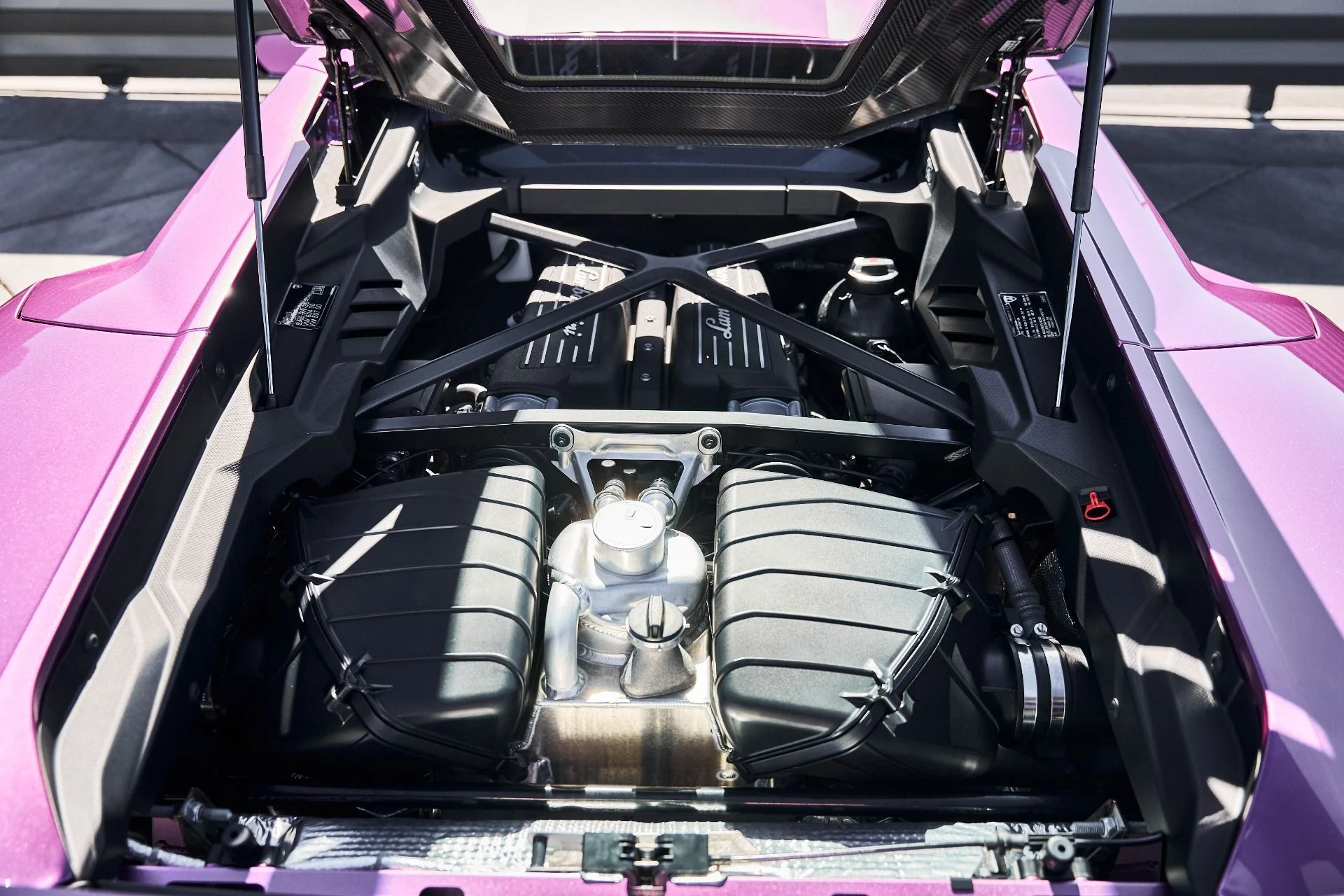 mph025_2177404439_Used_2023_Lamborghini_Huracan_Tecnica_Base_1781137512_23a3fcf3ec