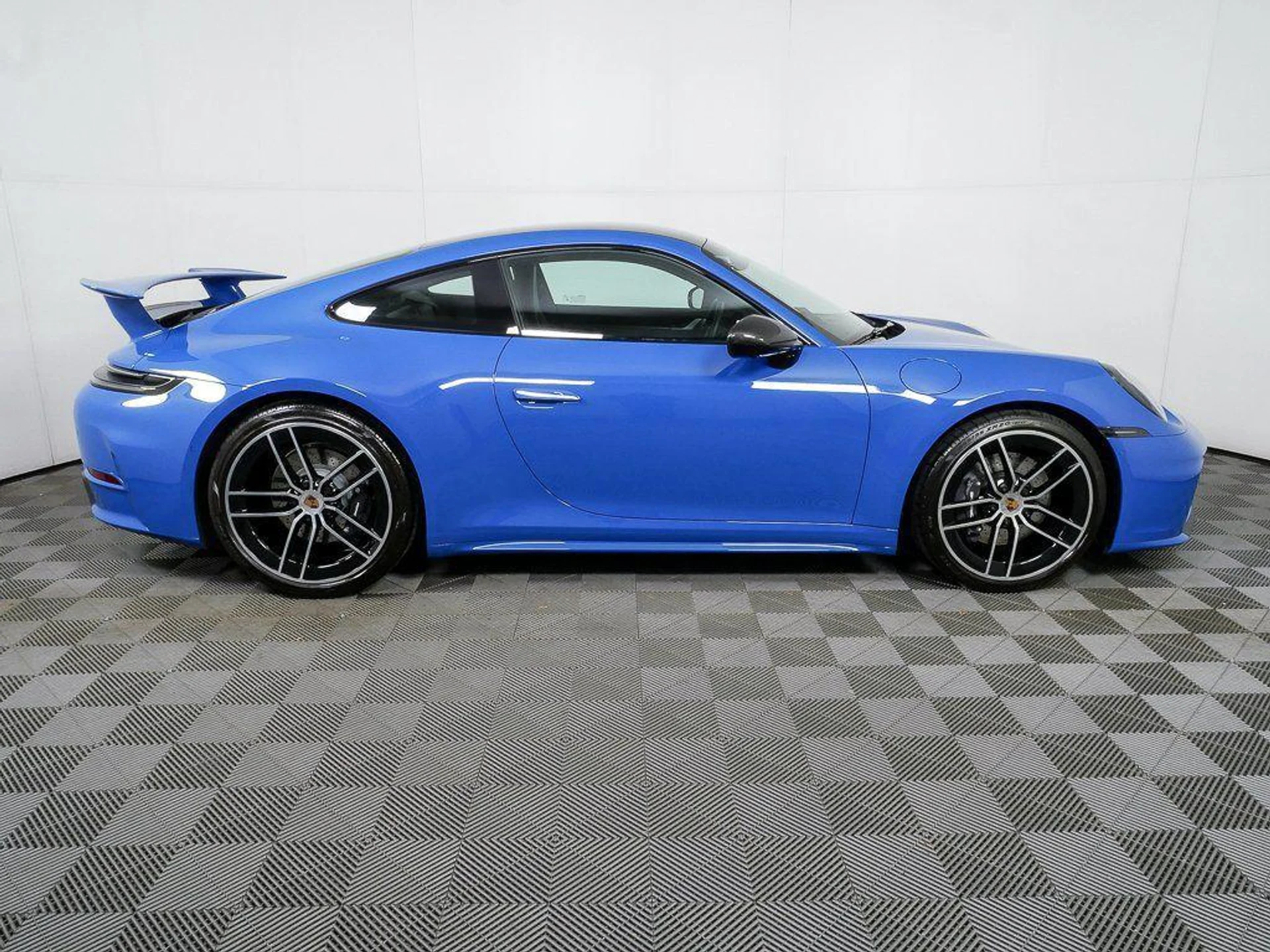 mph025_2179619144_DY_0_A6_2_Is_TLBN_83htz9_Gau_Y_Sh_NU_0ade1f60e5