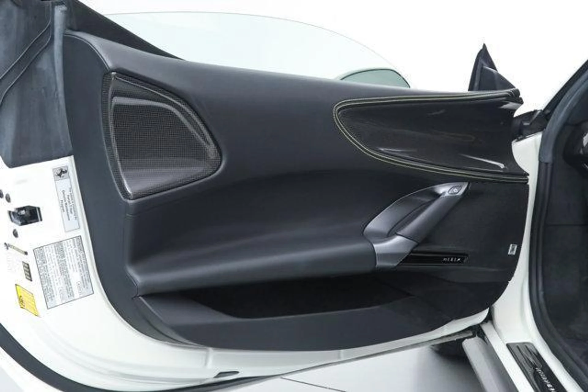 mph025_2181755272_e_Lkib_CY_983ph_Oc_LNQ_Cx_Knr_Gm_K70_0a6469cadc