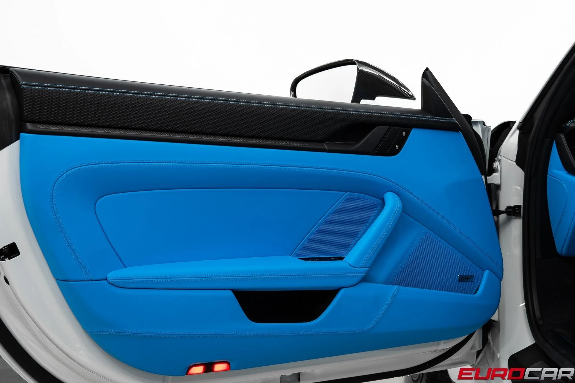 mph025_2183275768_image_26_16ebbb2da3