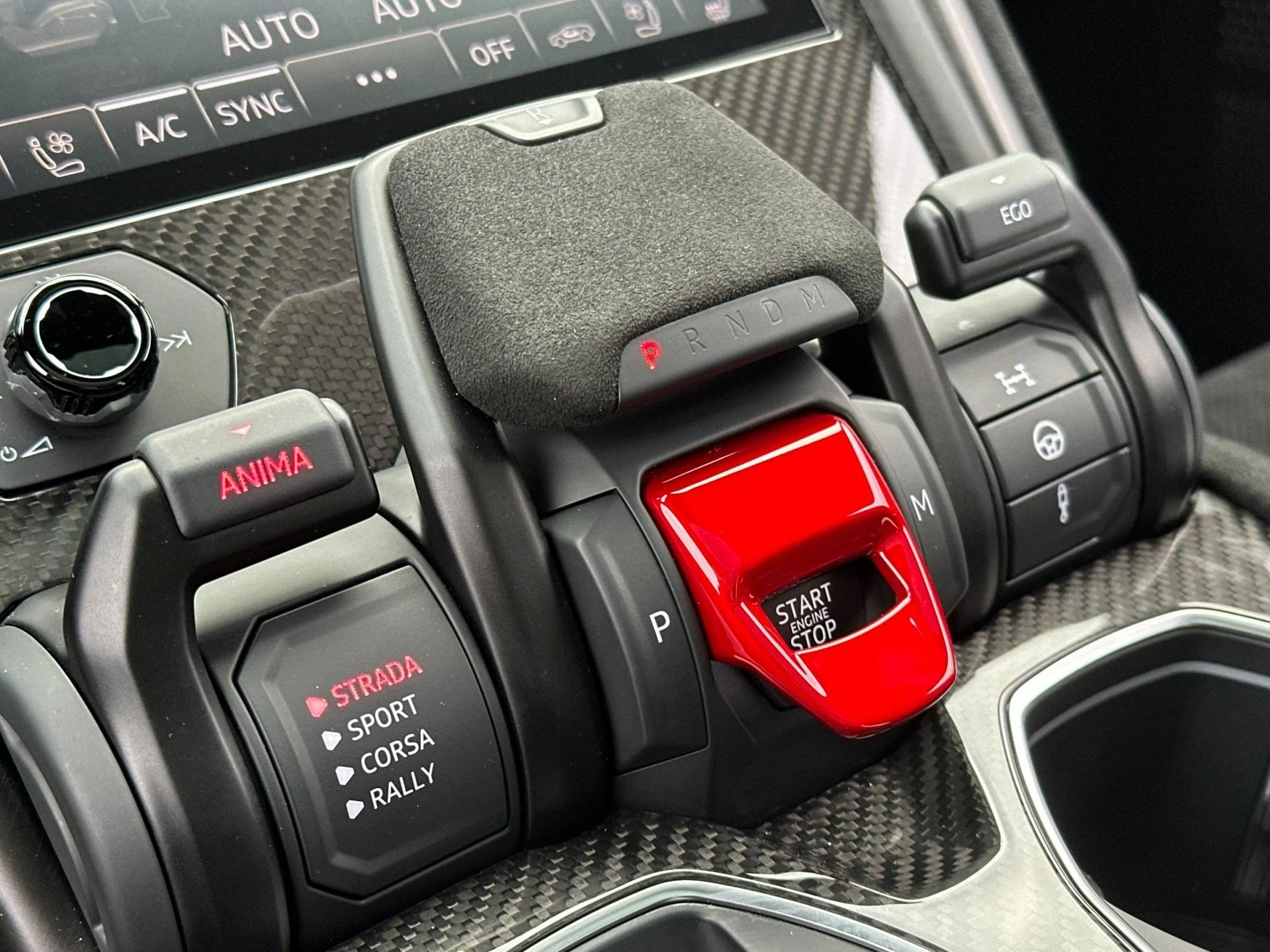 mph025_2188197114_Used_2024_Lamborghini_Urus_Performante_1767174678_f2c35e65dd