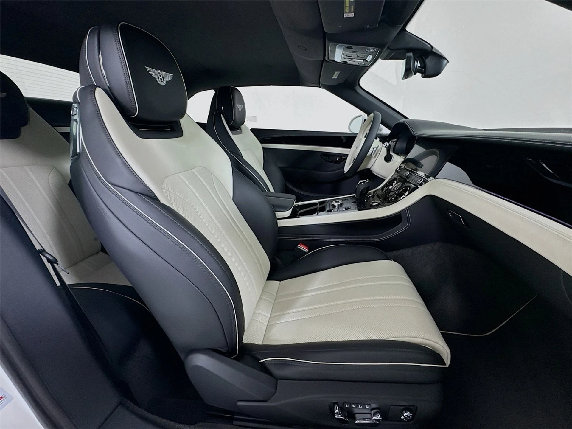 mph025_2193325103_22cef9cd68086322e050f00f435c1795x_d0ad7c8ee2