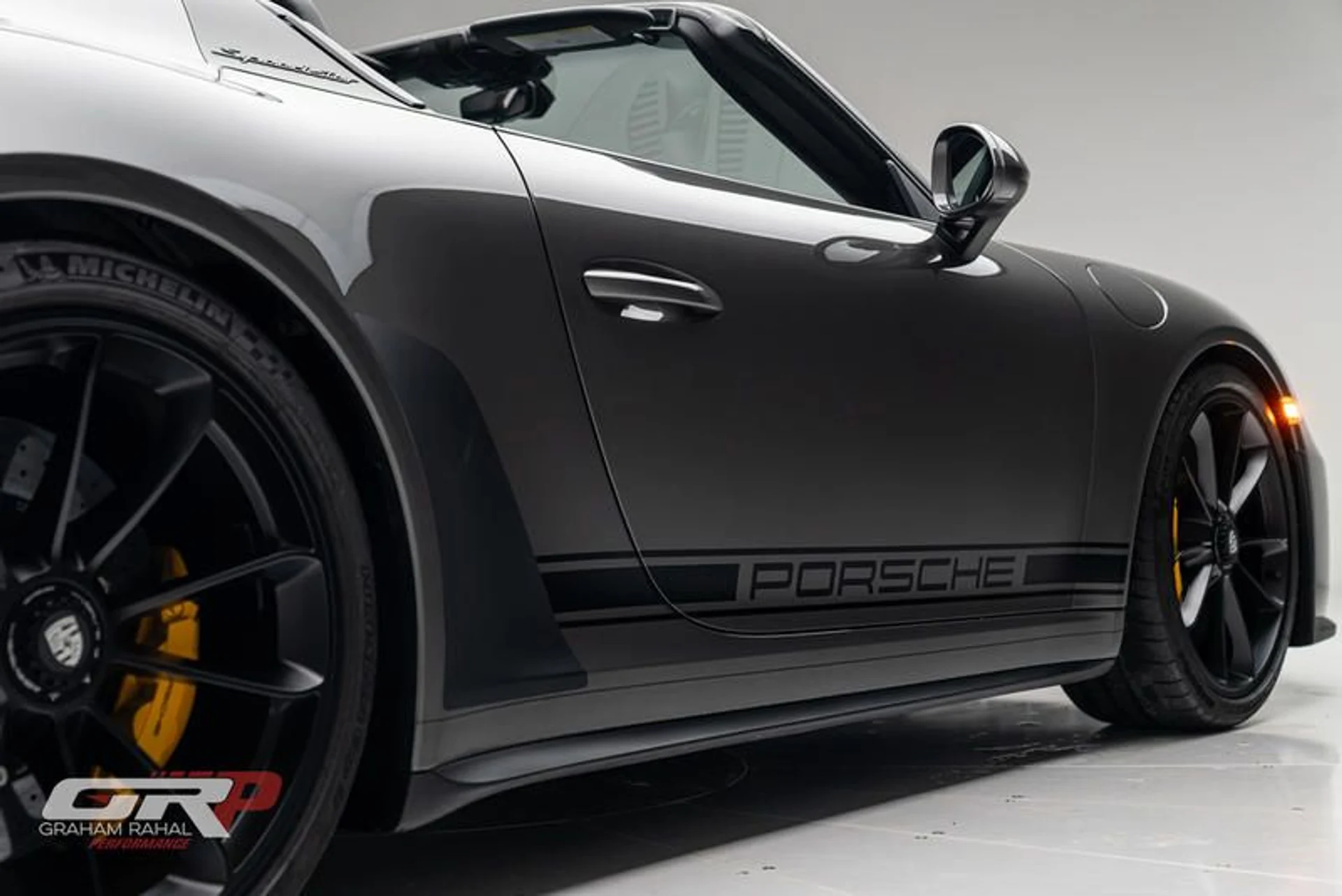 mph025_2195722048_8_EBCA_319_6630_4_B1_F_9_BFD_D42_A4642_F73_C_d7584cd7d6