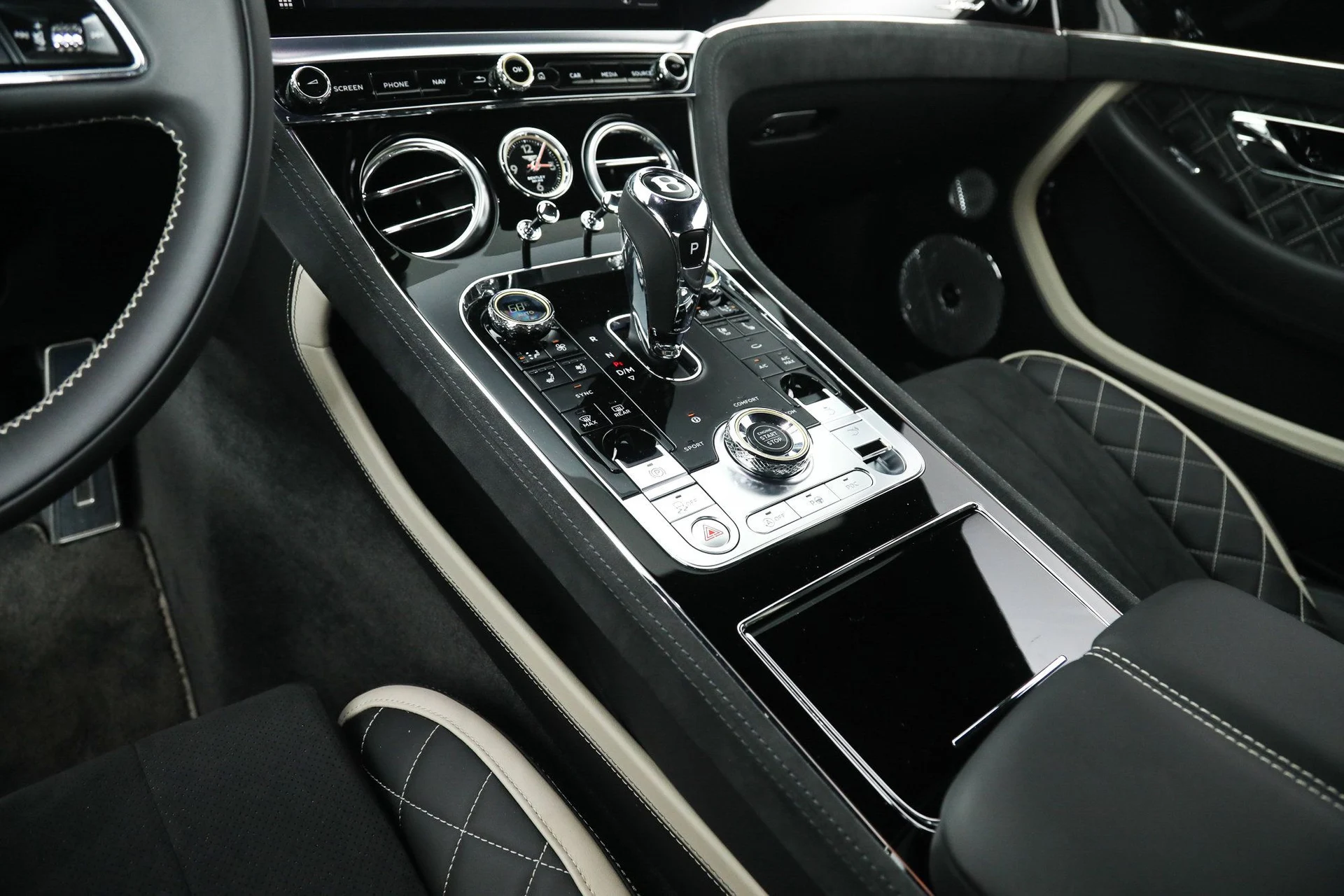 mph025_2199870046_e4f92672b305fffb08c7c08b55bacf71_f395793d41